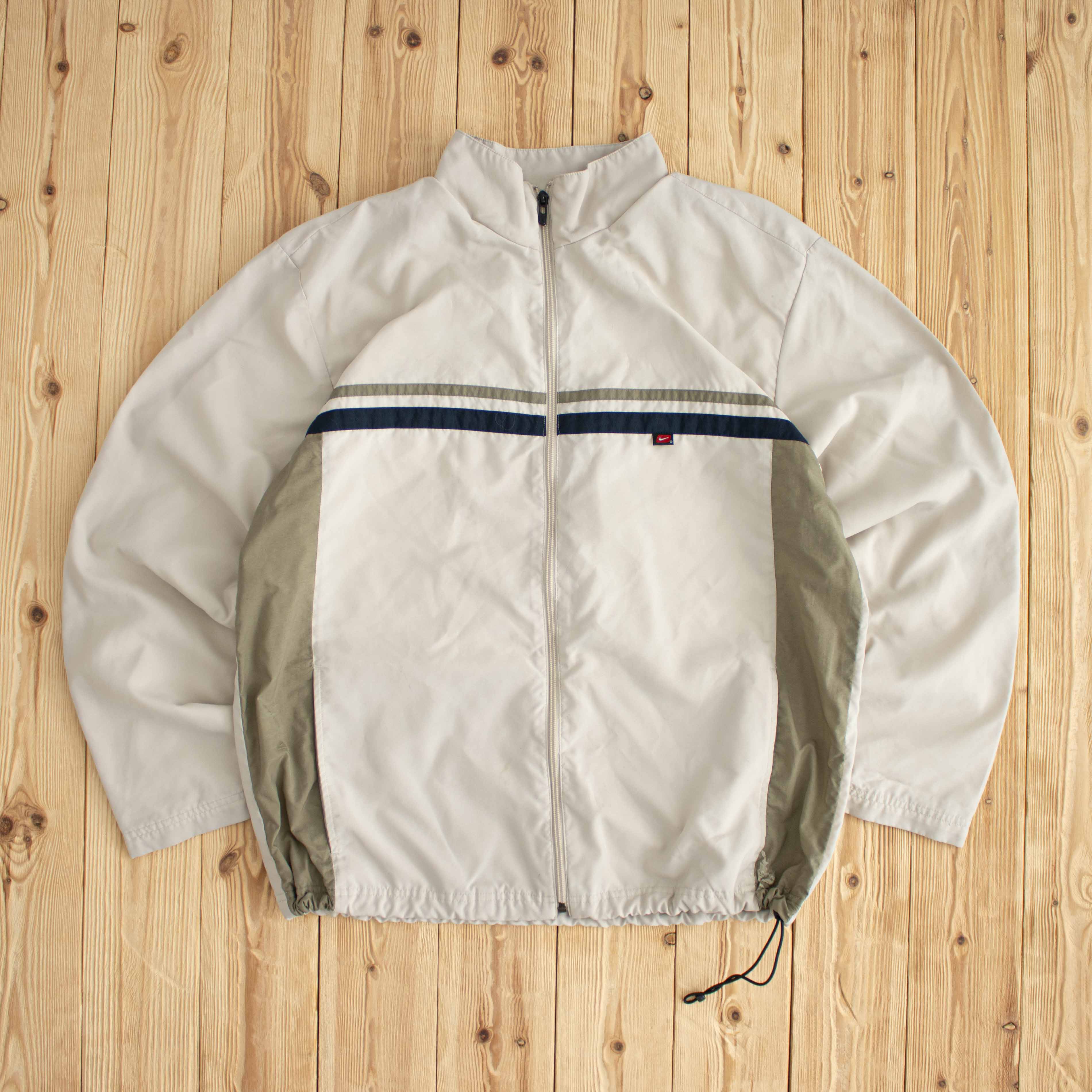 (L) Nike Vintage Embroidered Jacket Beige