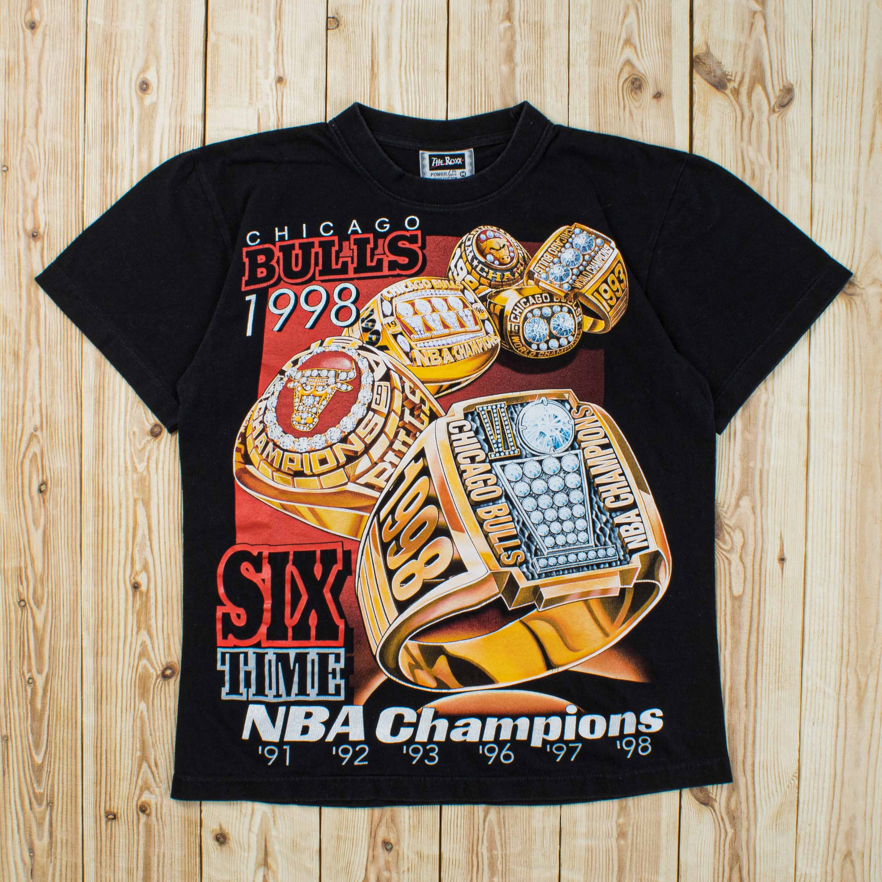 (S) 1998 Chicago Bulls T-Shirt