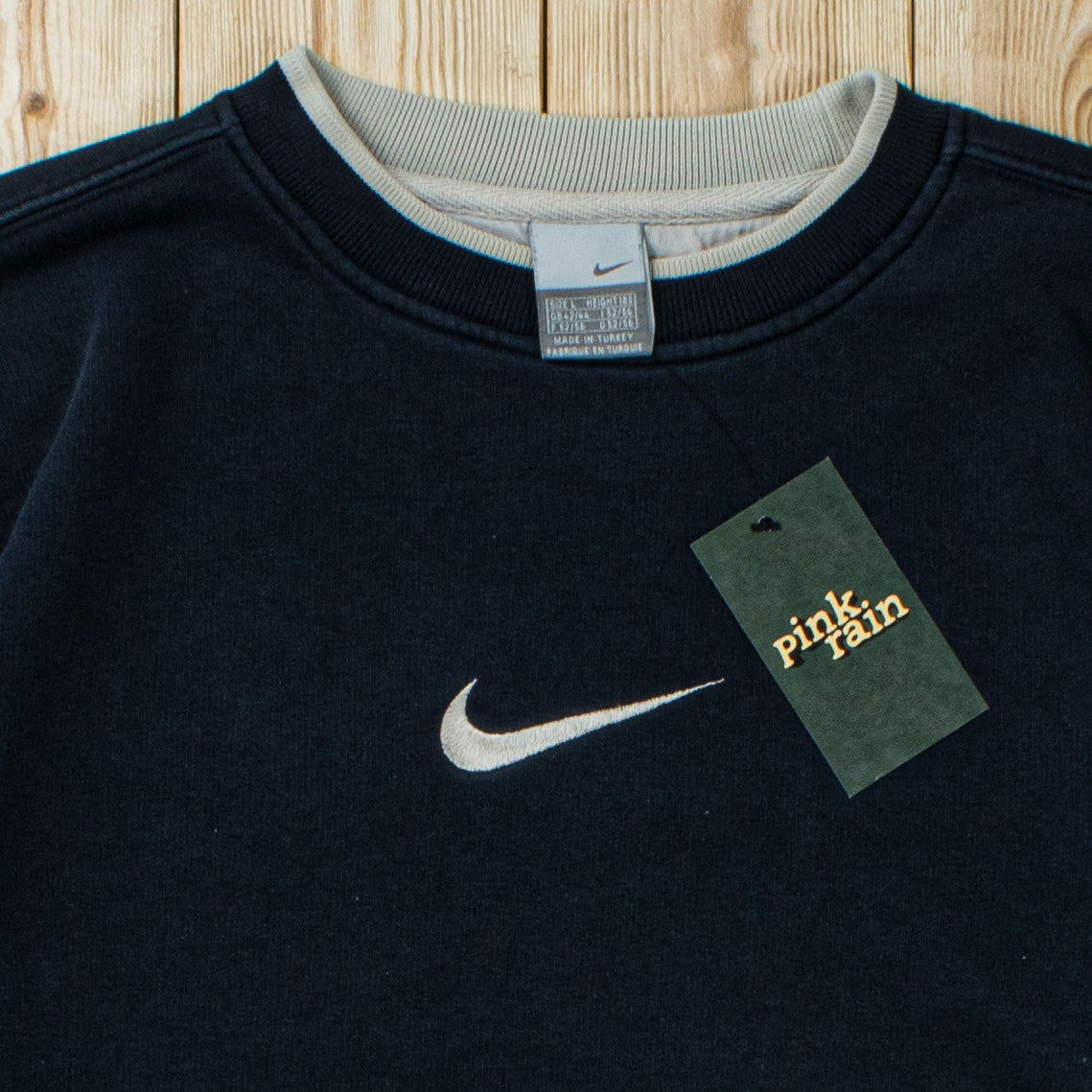 (L) Vintage Nike Center Swoosh Embroidered Sweatshirt