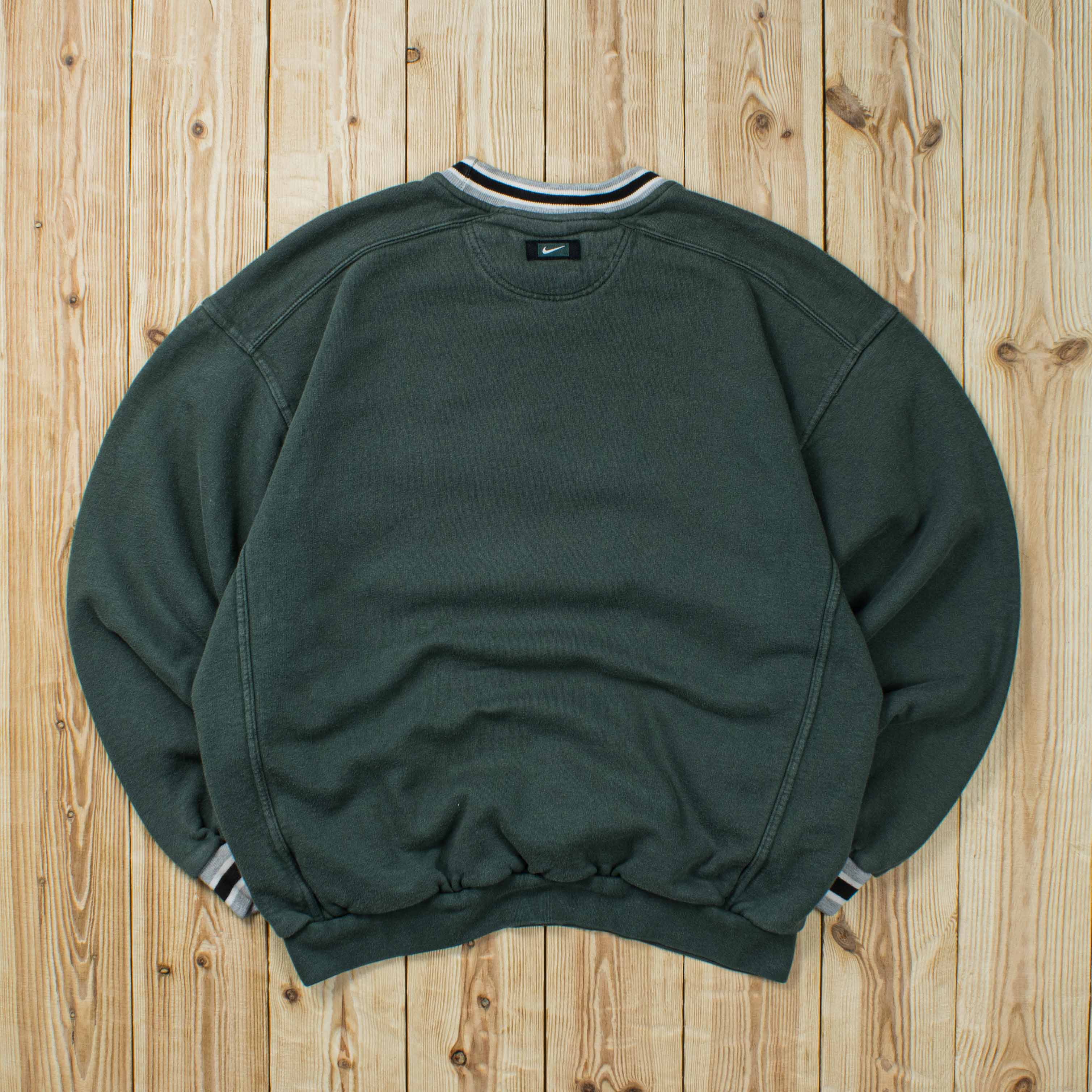 (M) Vintage Nike Center Swoosh Embroidered Sweatshirt