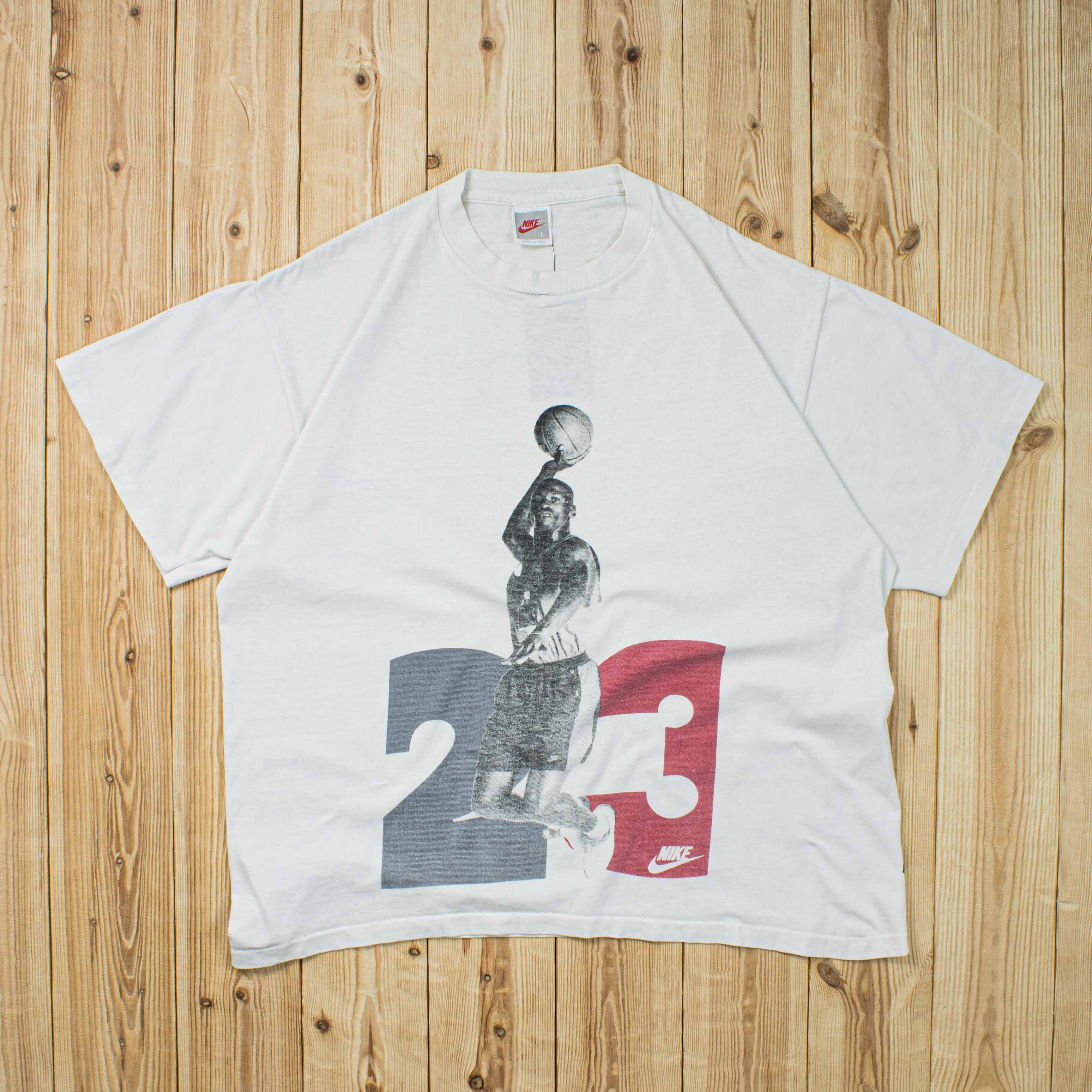 (L) Vintage Nike Jordan T-Shirt
