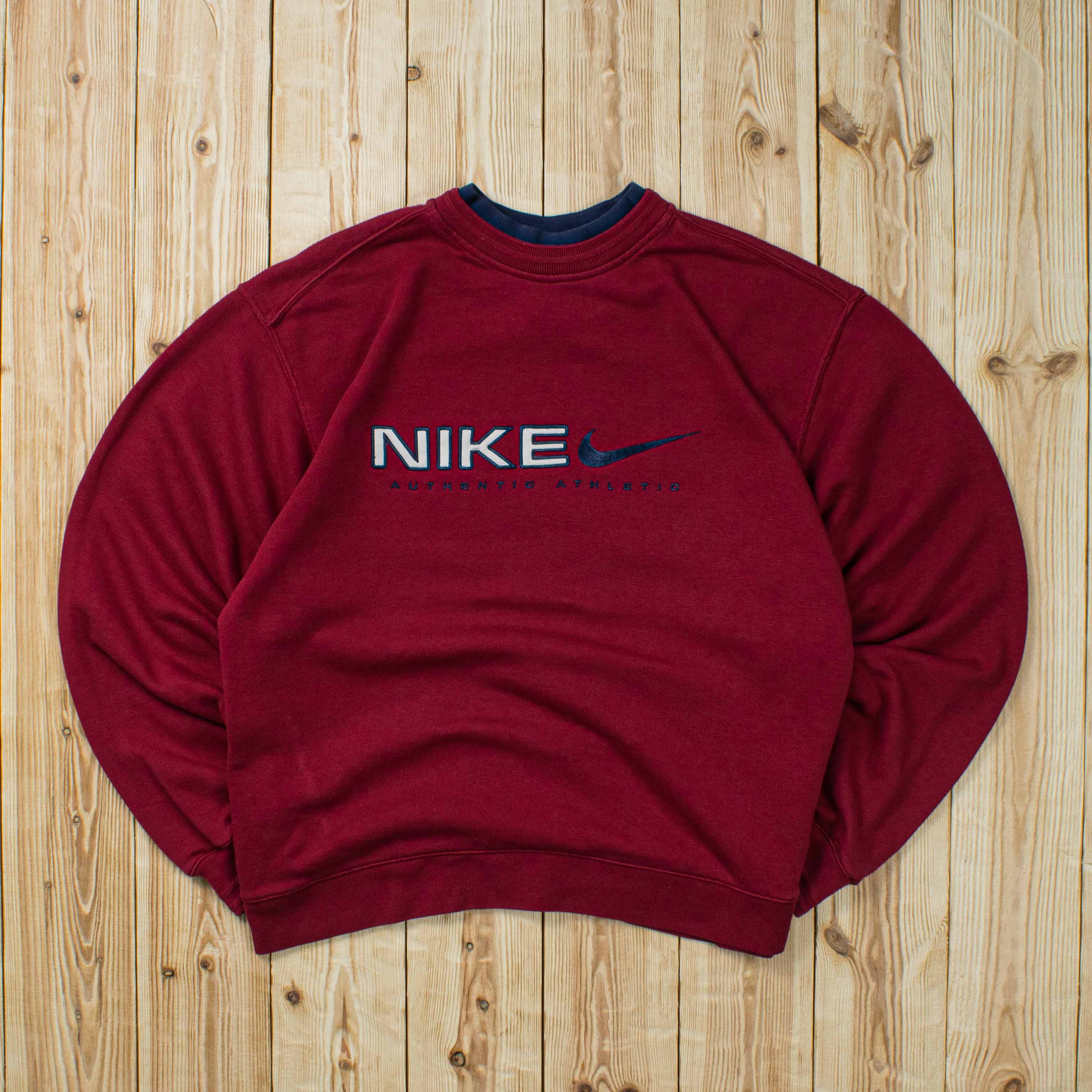 (S) Vintage Nike Authentic Embroidered Sweatshirt