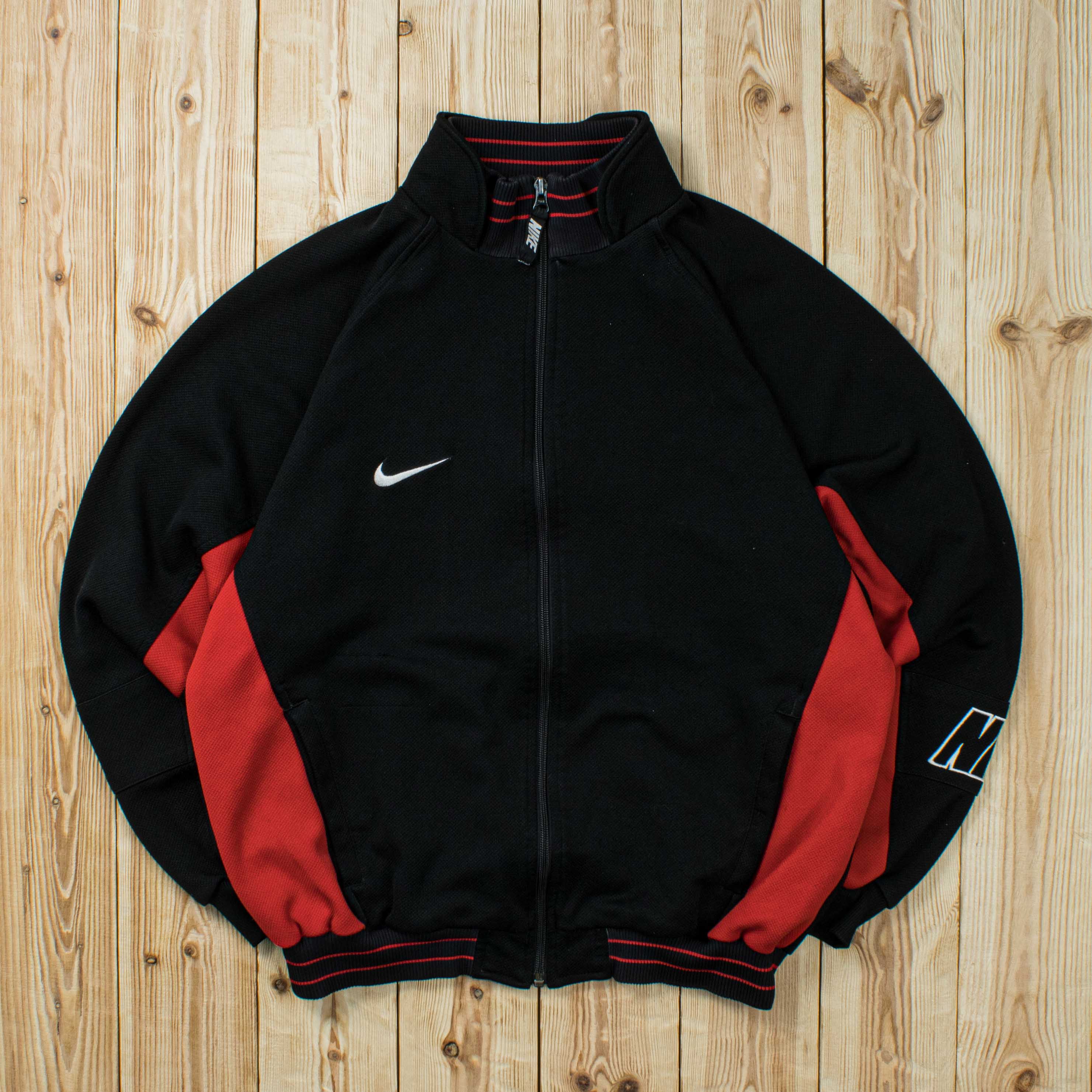 (M) Vintage Nike Essential Embroidered Full-Zip Sweatshirt