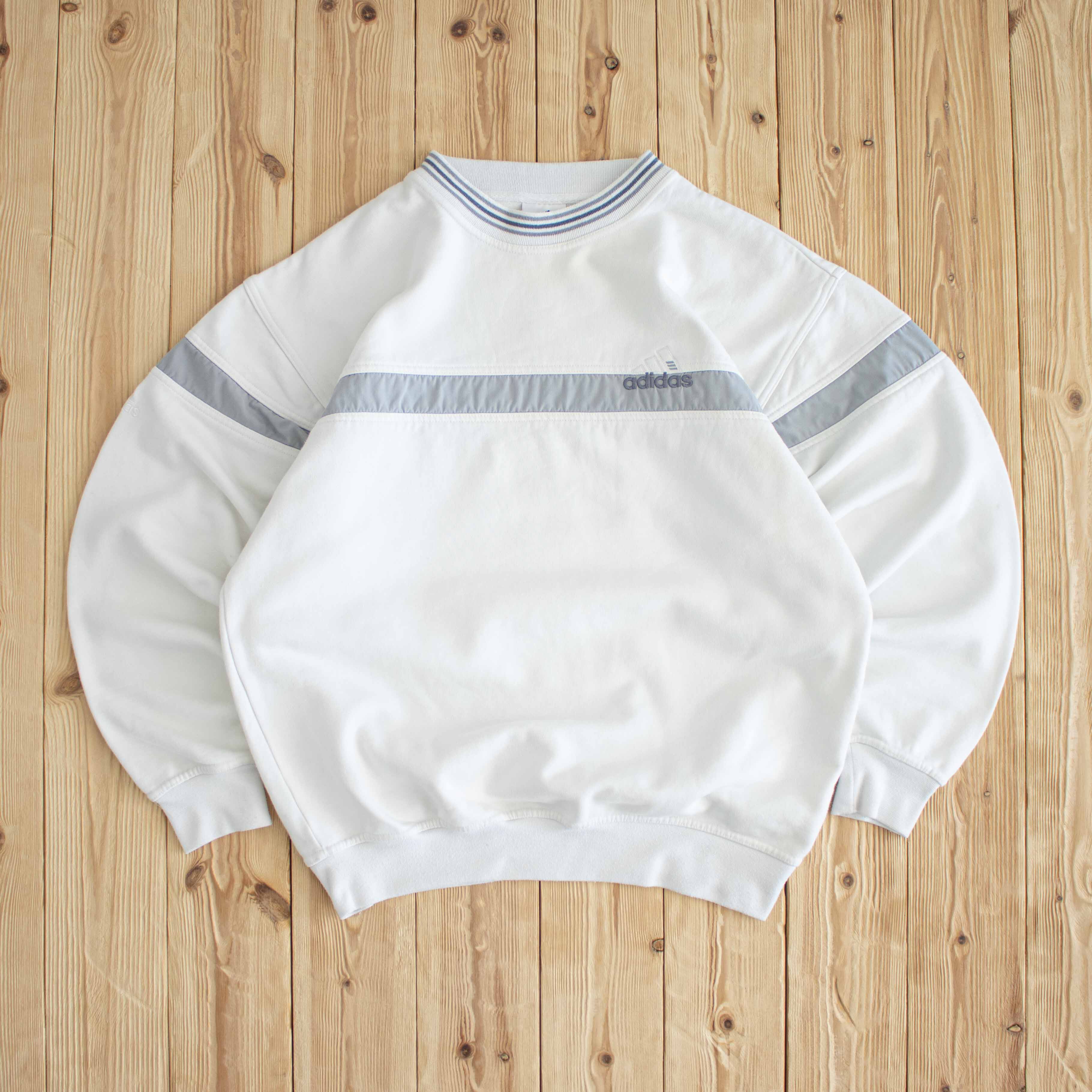 (M/L) Adidas Logo Vintage Embroidered Sweatshirt White