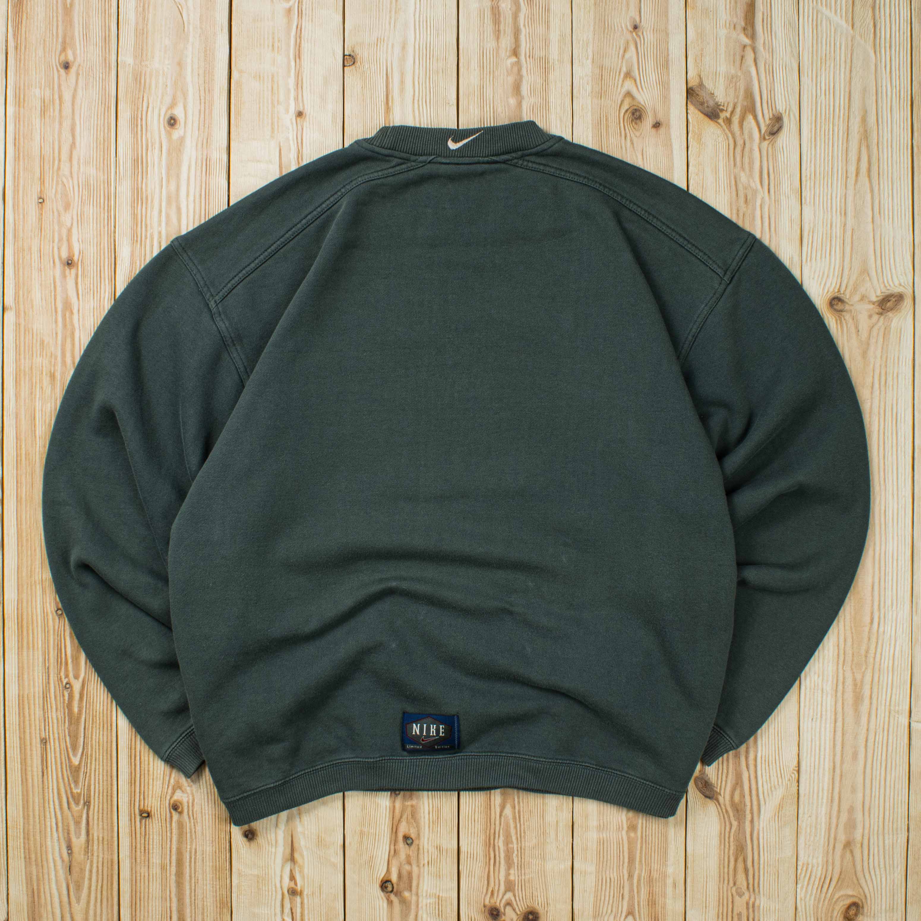(L) Vintage Nike Swoosh Embroidered Sweatshirt