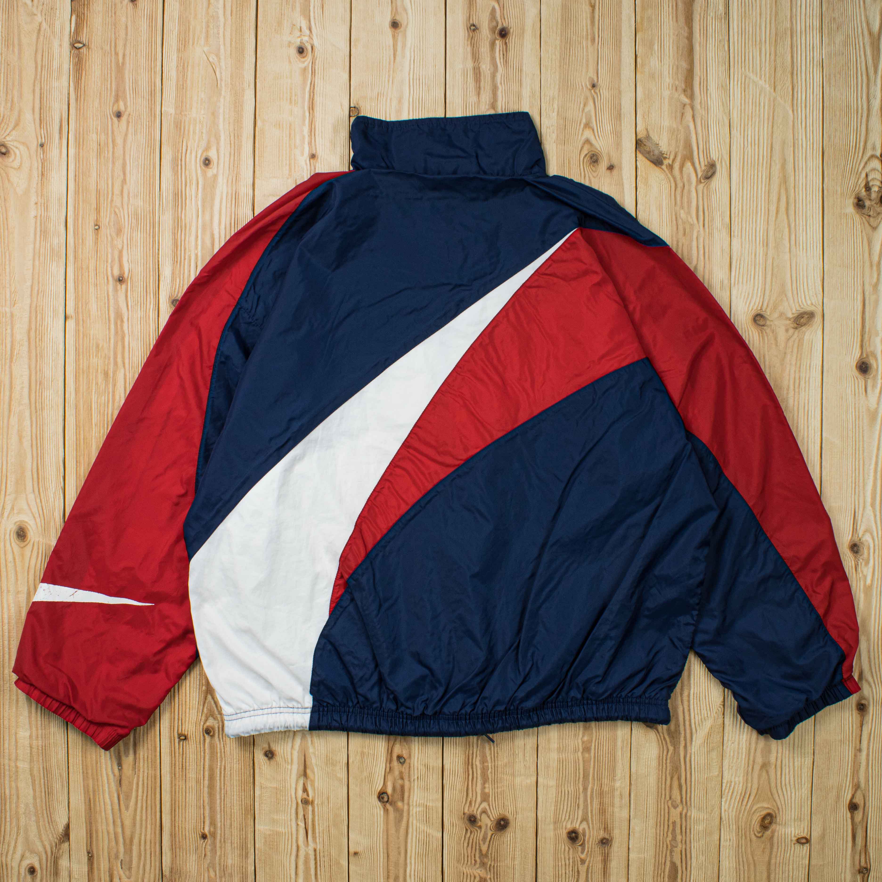 (L) Vintage Nike Embroidered Jacket