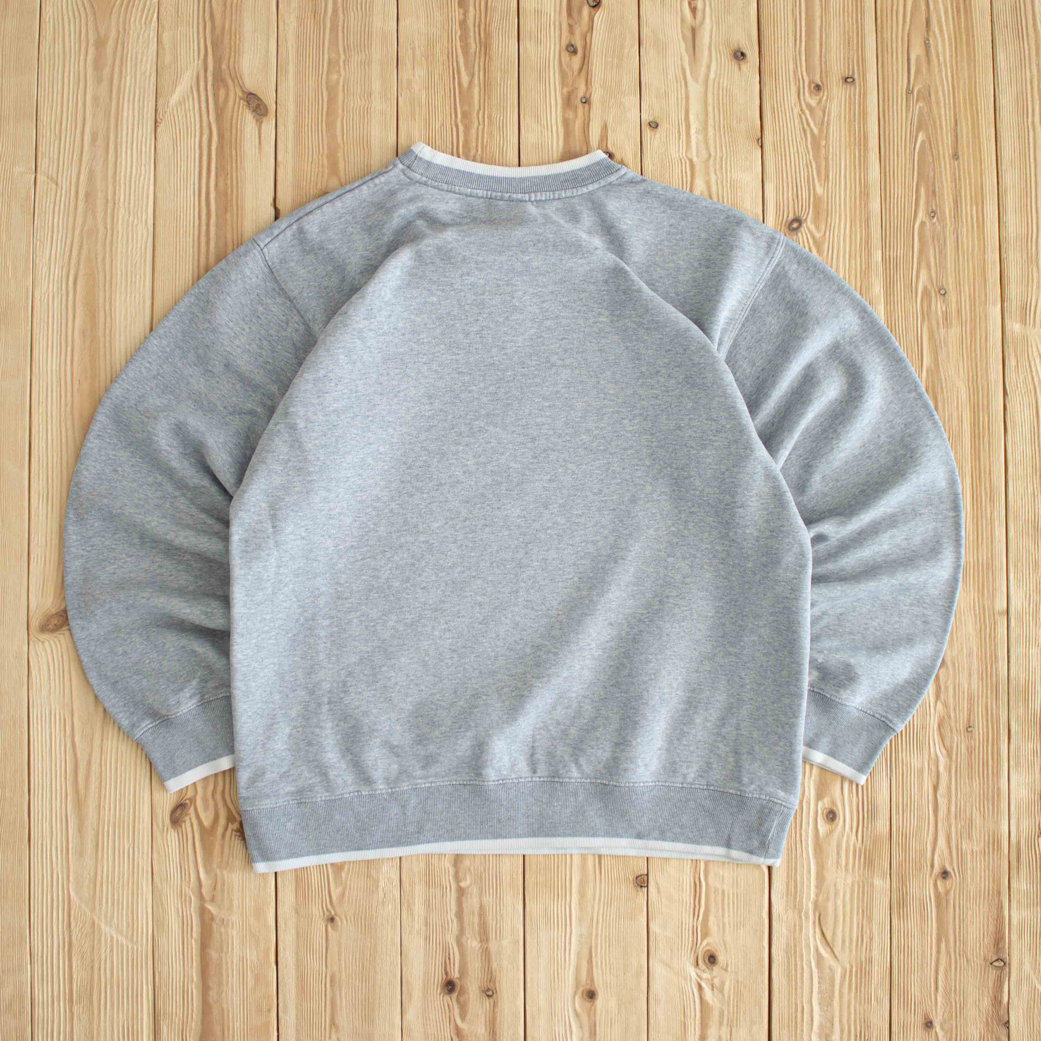 (M) Nike Center Swoosh Vintage Embroidered Sweatshirt Gray