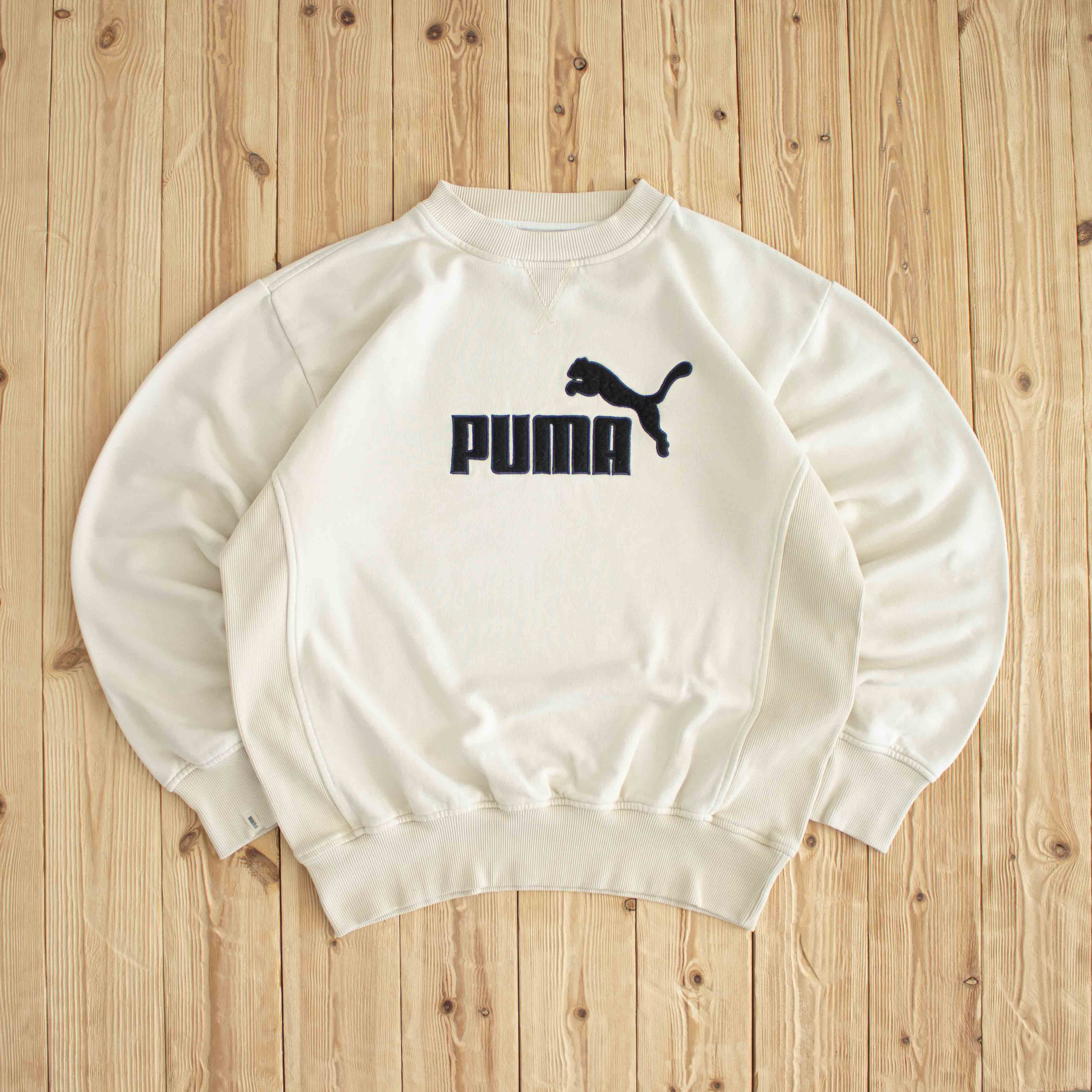 (L) Puma Vintage Embroidered Sweatshirt Beige