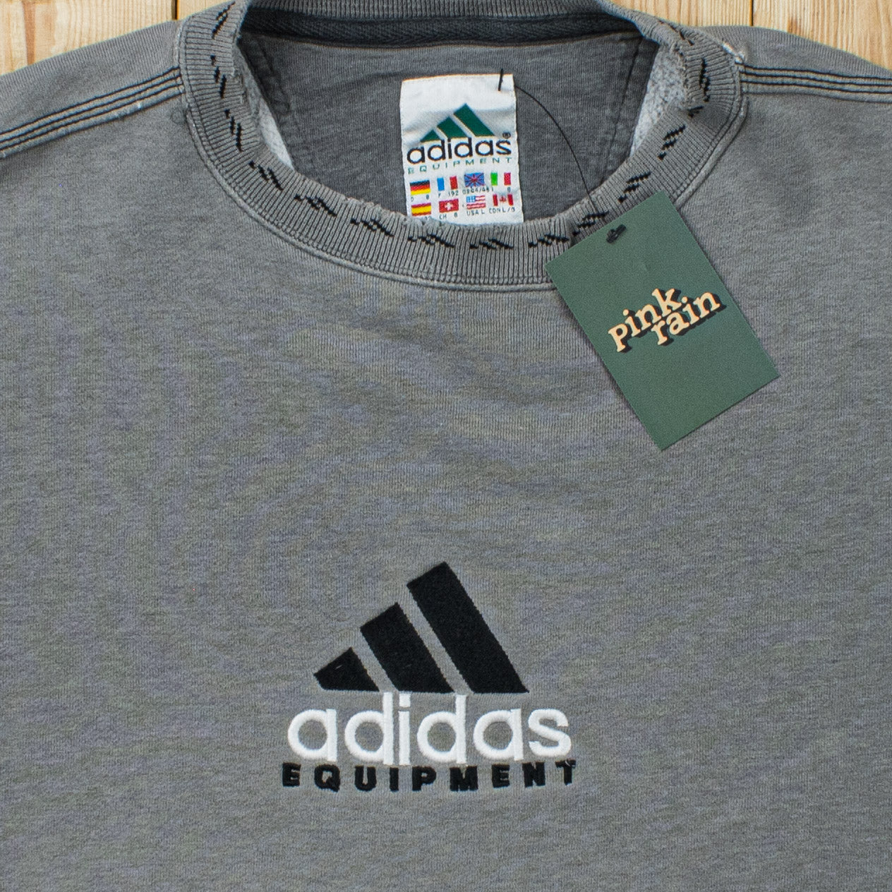 (L) Vintage Adidas Equipment Embroidered Sweatshirt