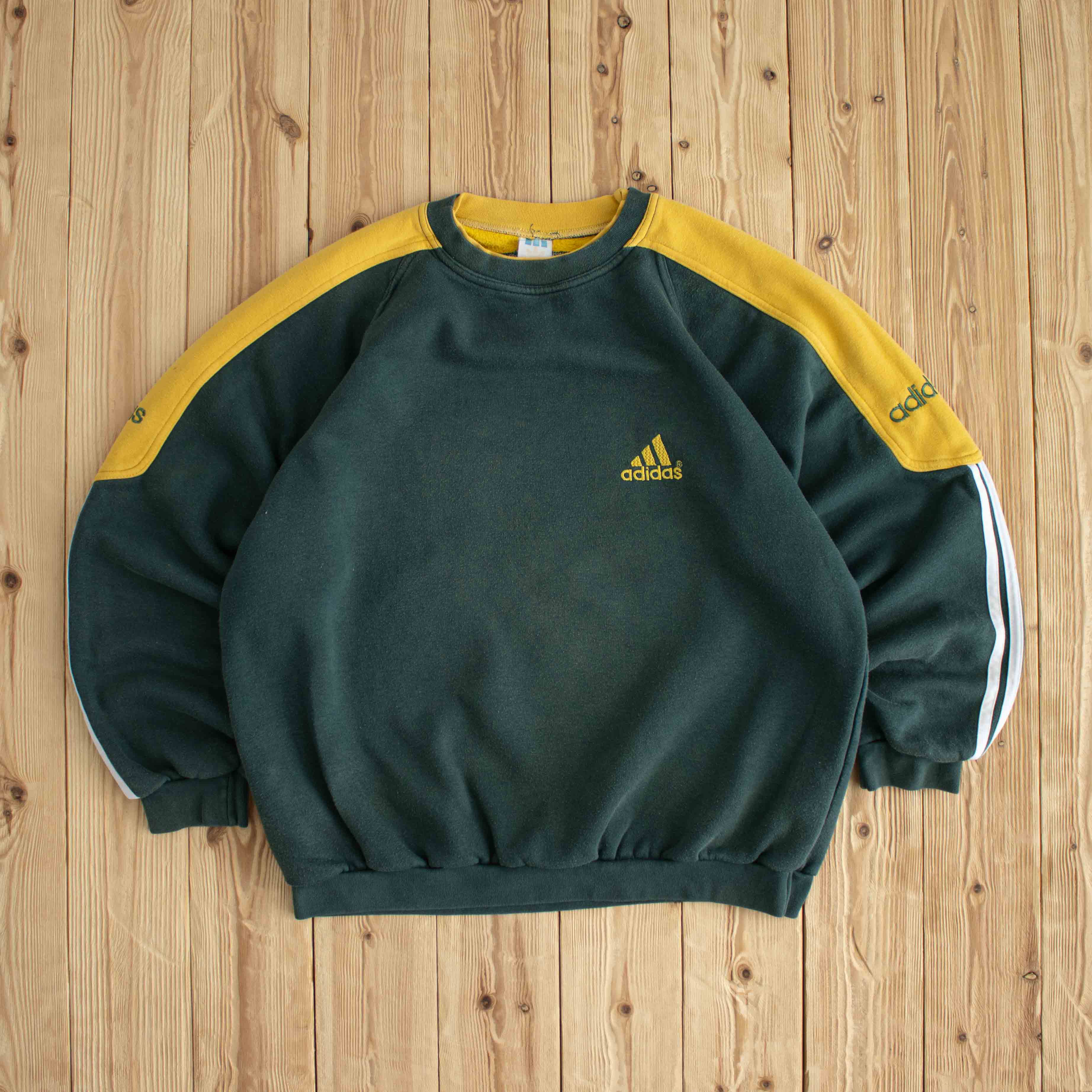 (M) Adidas Vintage Essential Embroidered Sweatshirt Green