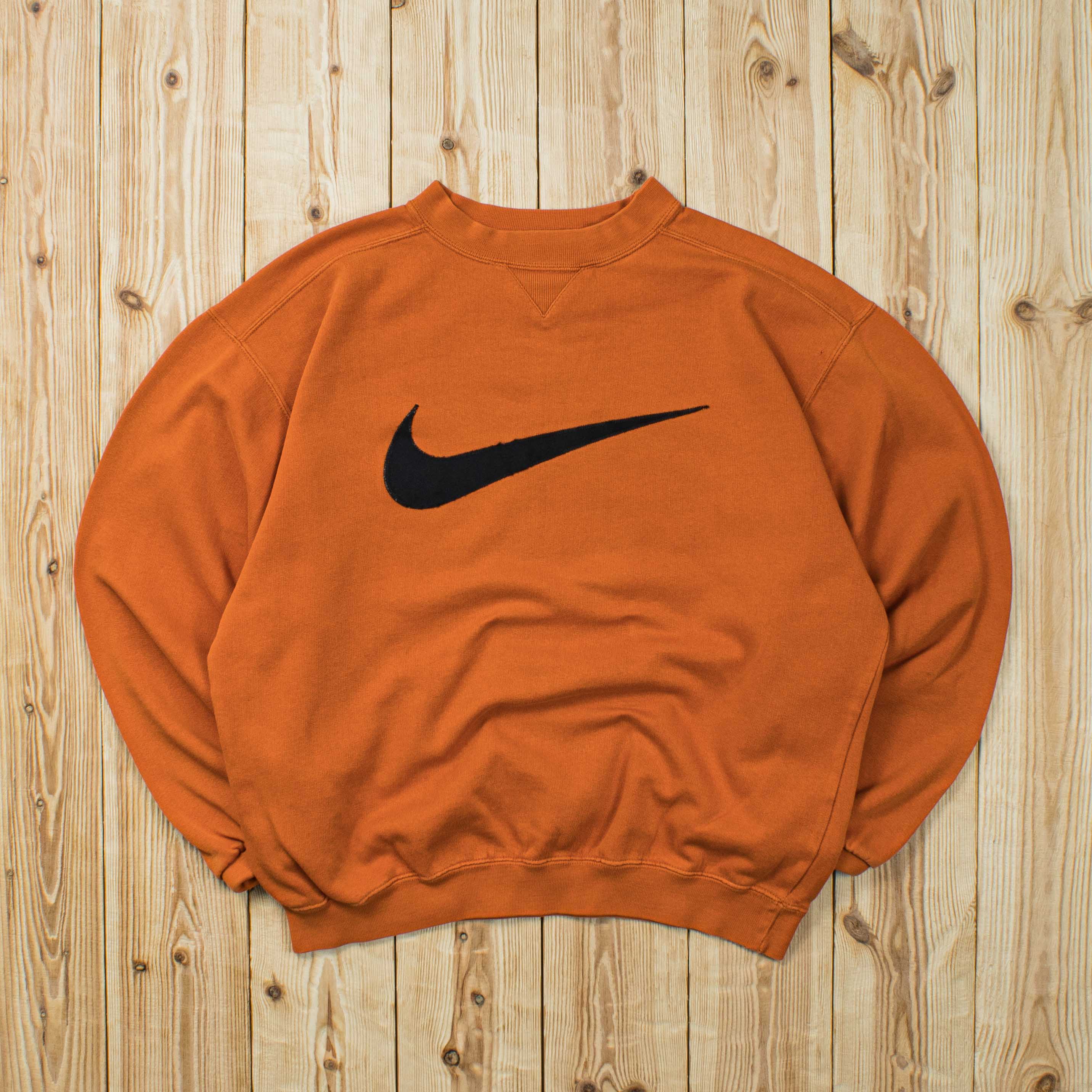 (XS/S) Vintage Nike Swoosh Embroidered Sweatshirt