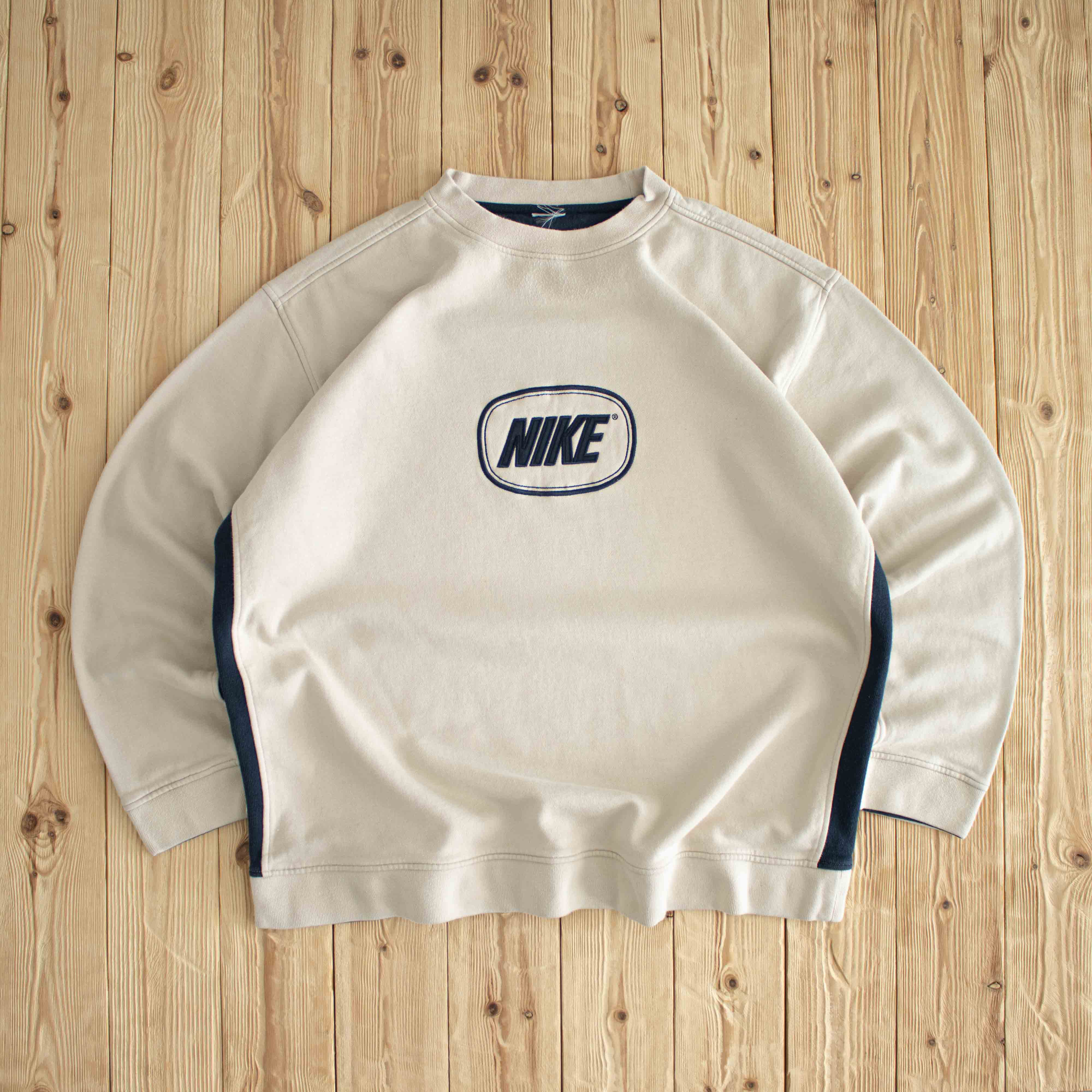 (XL/XXL) Nike Spell Out Vintage Embroidered Sweatshirt Beige