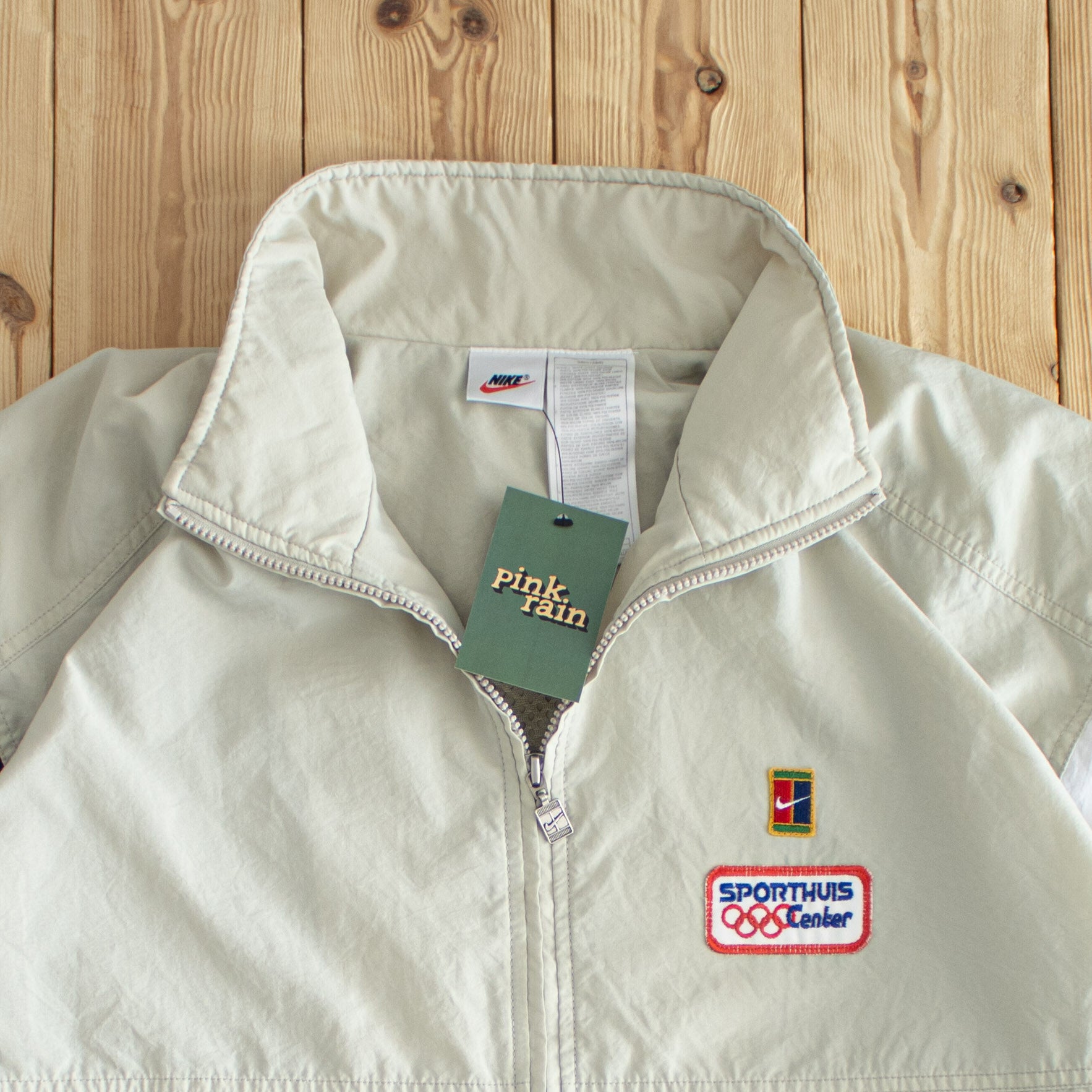 (L/XL) Nike Vintage Embroidered Jacket Beige