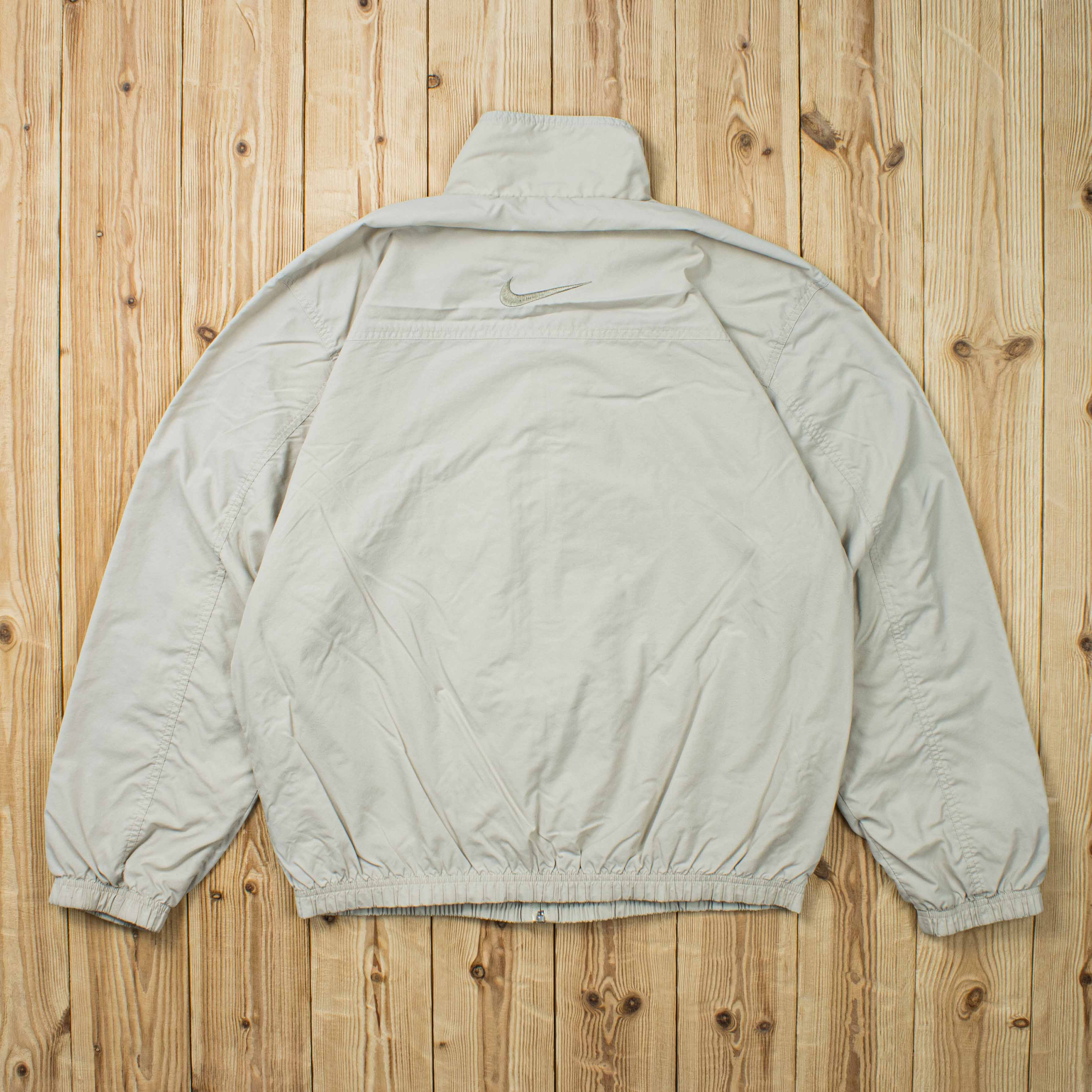 (M) Vintage Nike Essential Embroidered Jacket