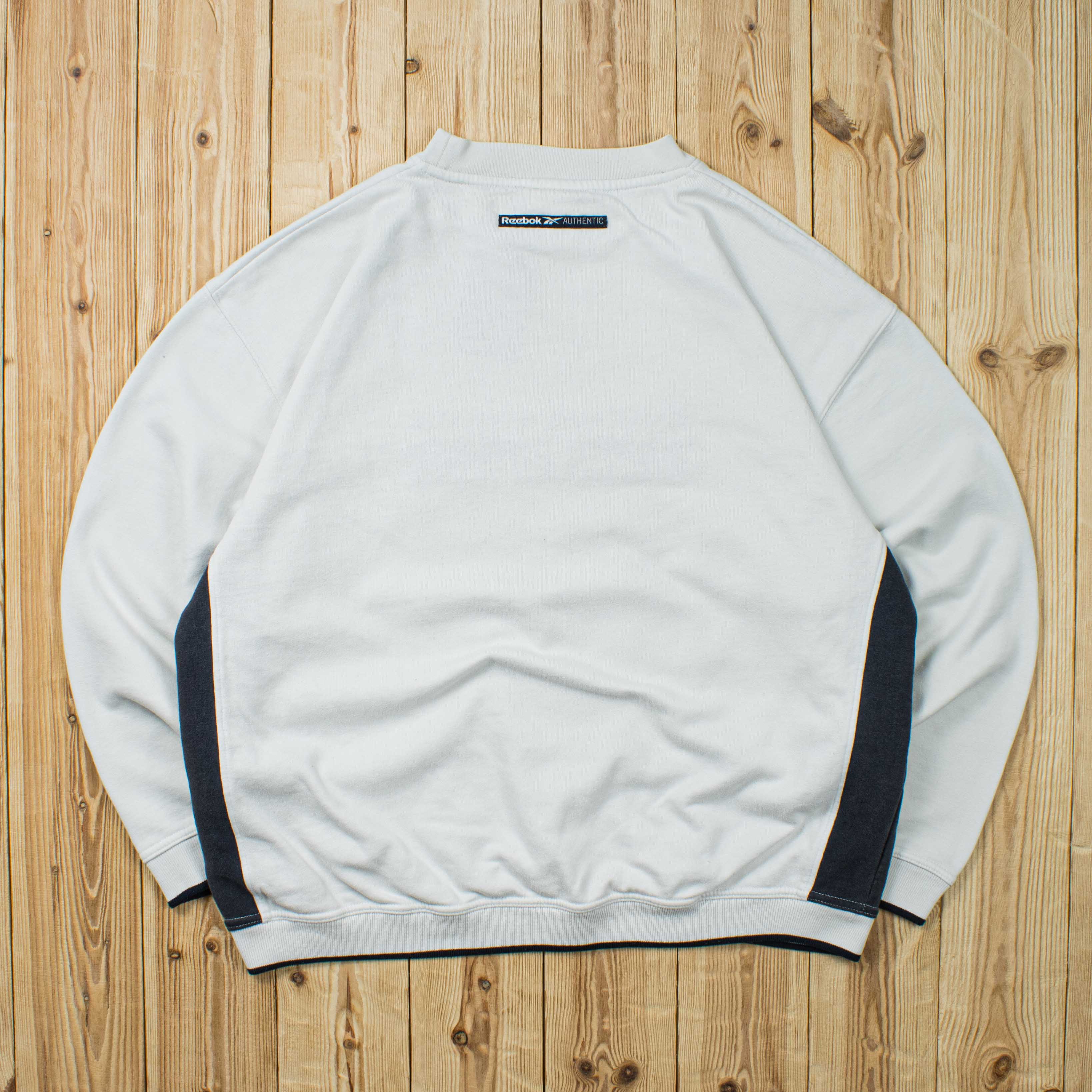 (M) Vintage Reebok Authentic Embroidered Sweatshirt