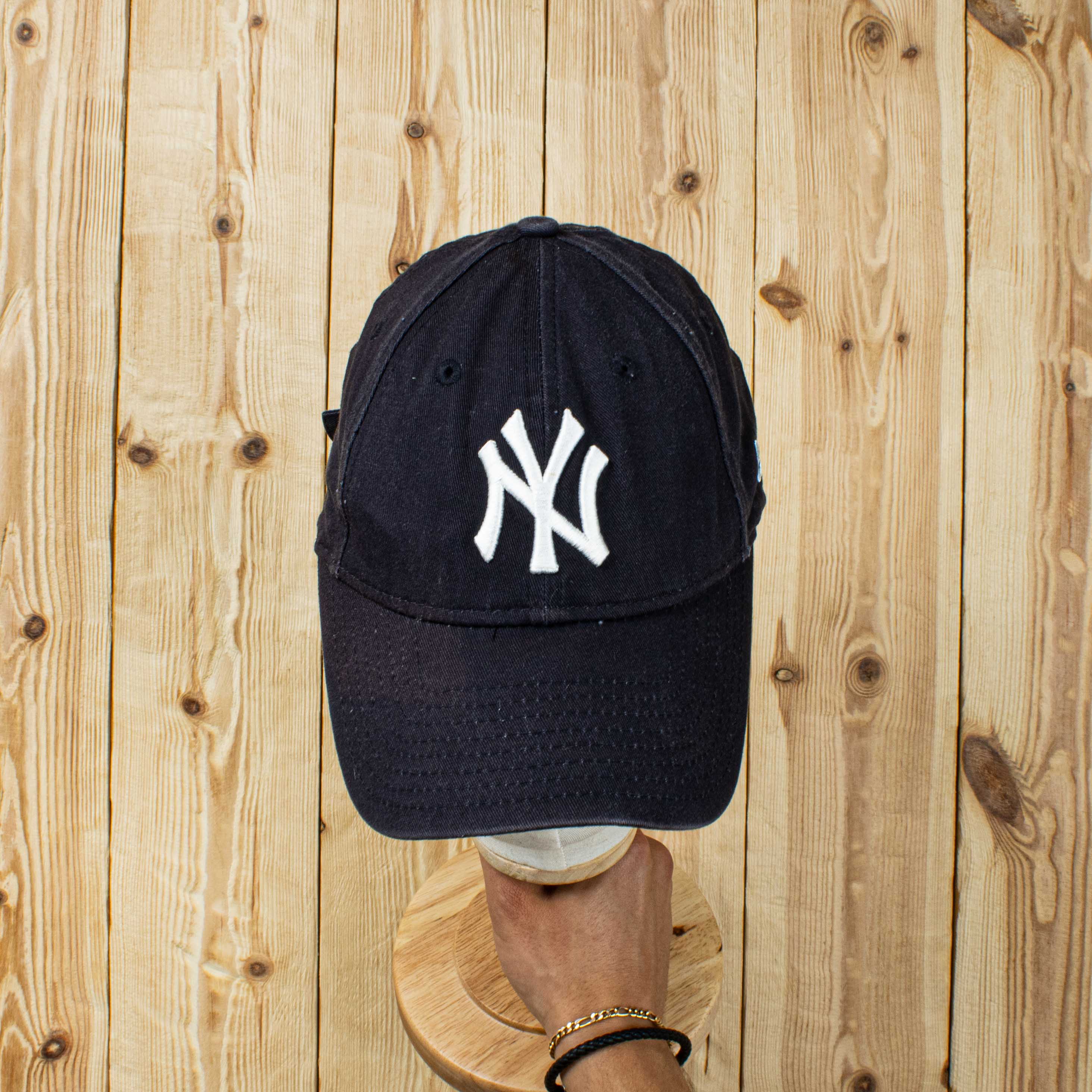 Vintage New York Yankees Embroidered Cap