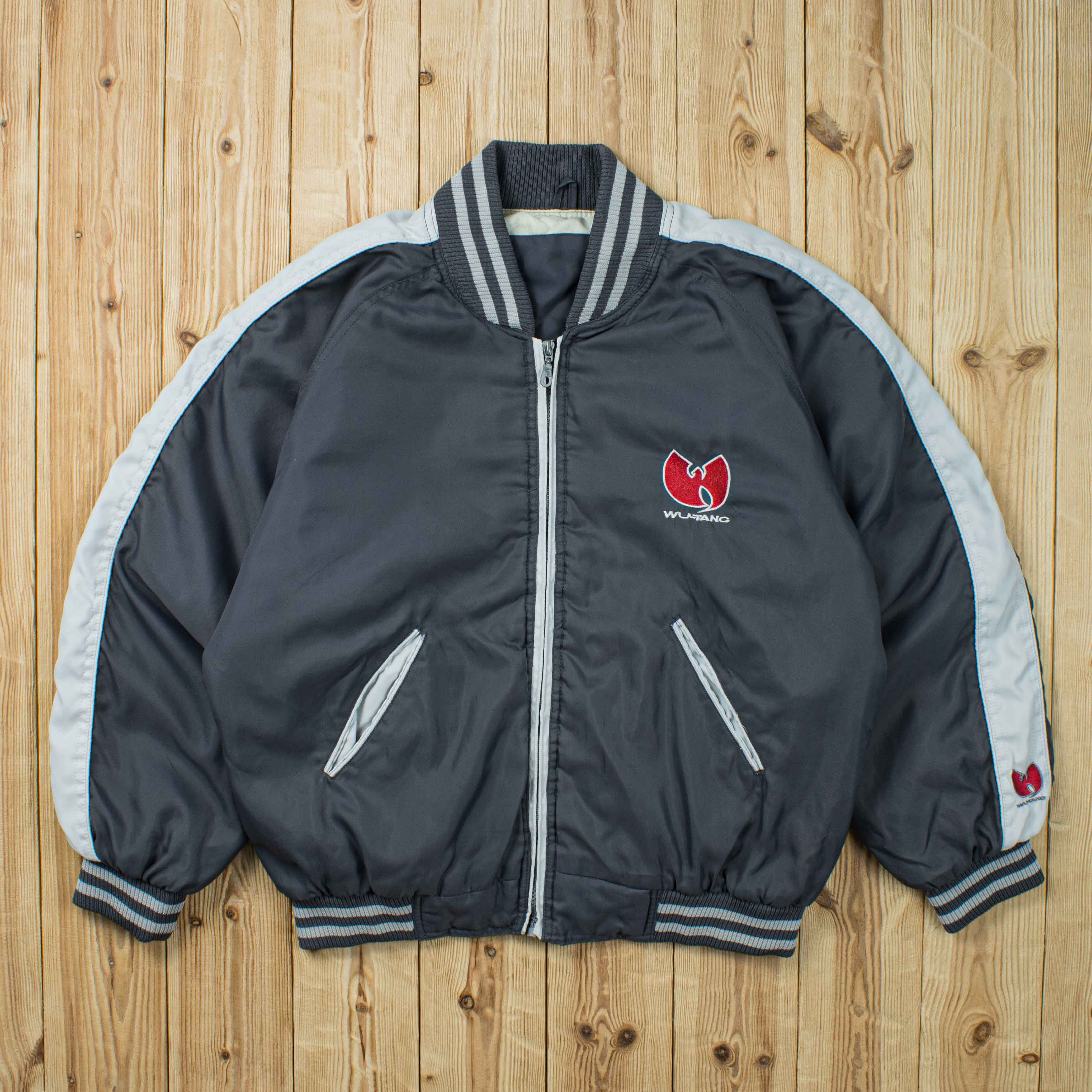 (L) Vintage Wu Tang Embroidered Puffer Jacket