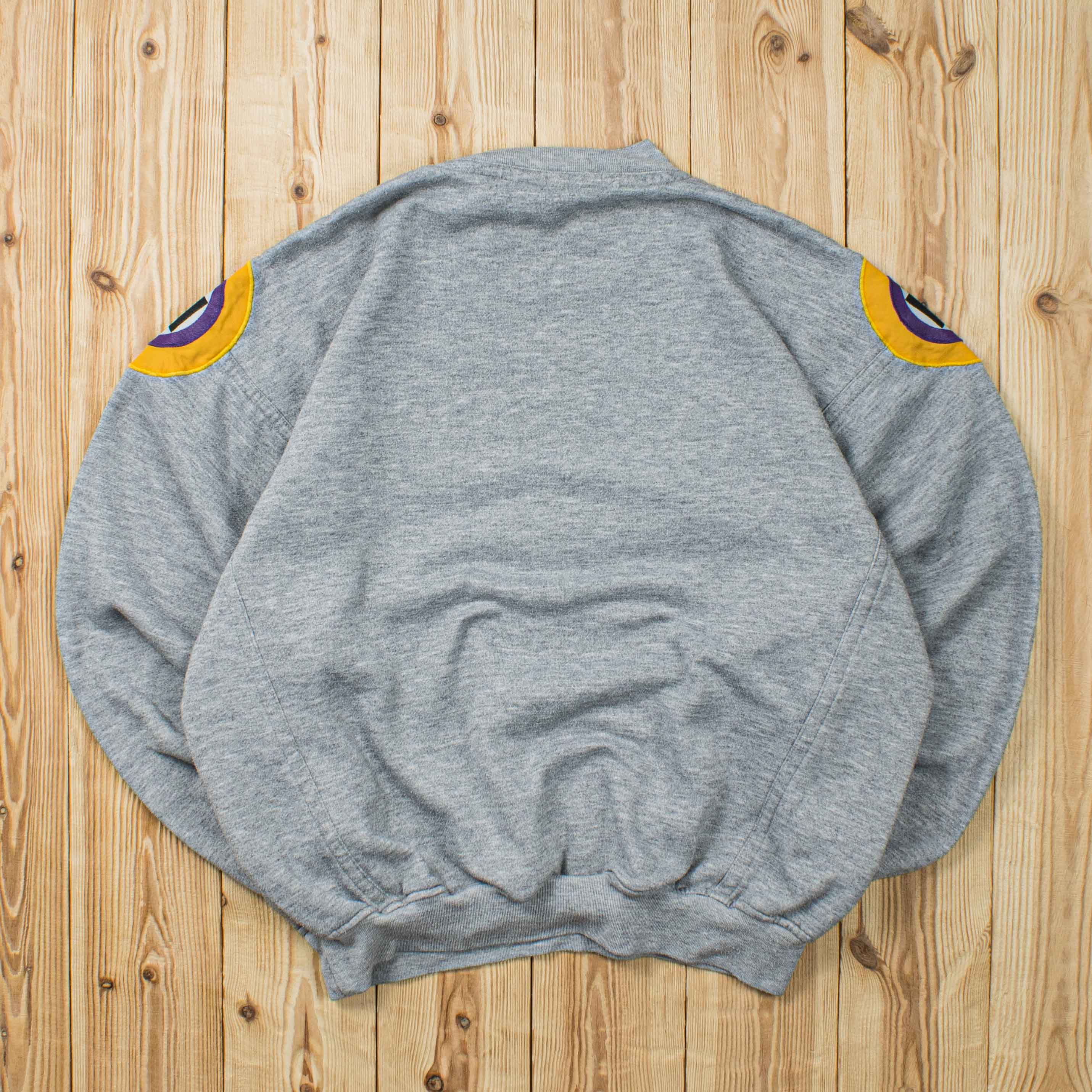 (M) Vintage Adidas Sport Embroidered Sweatshirt