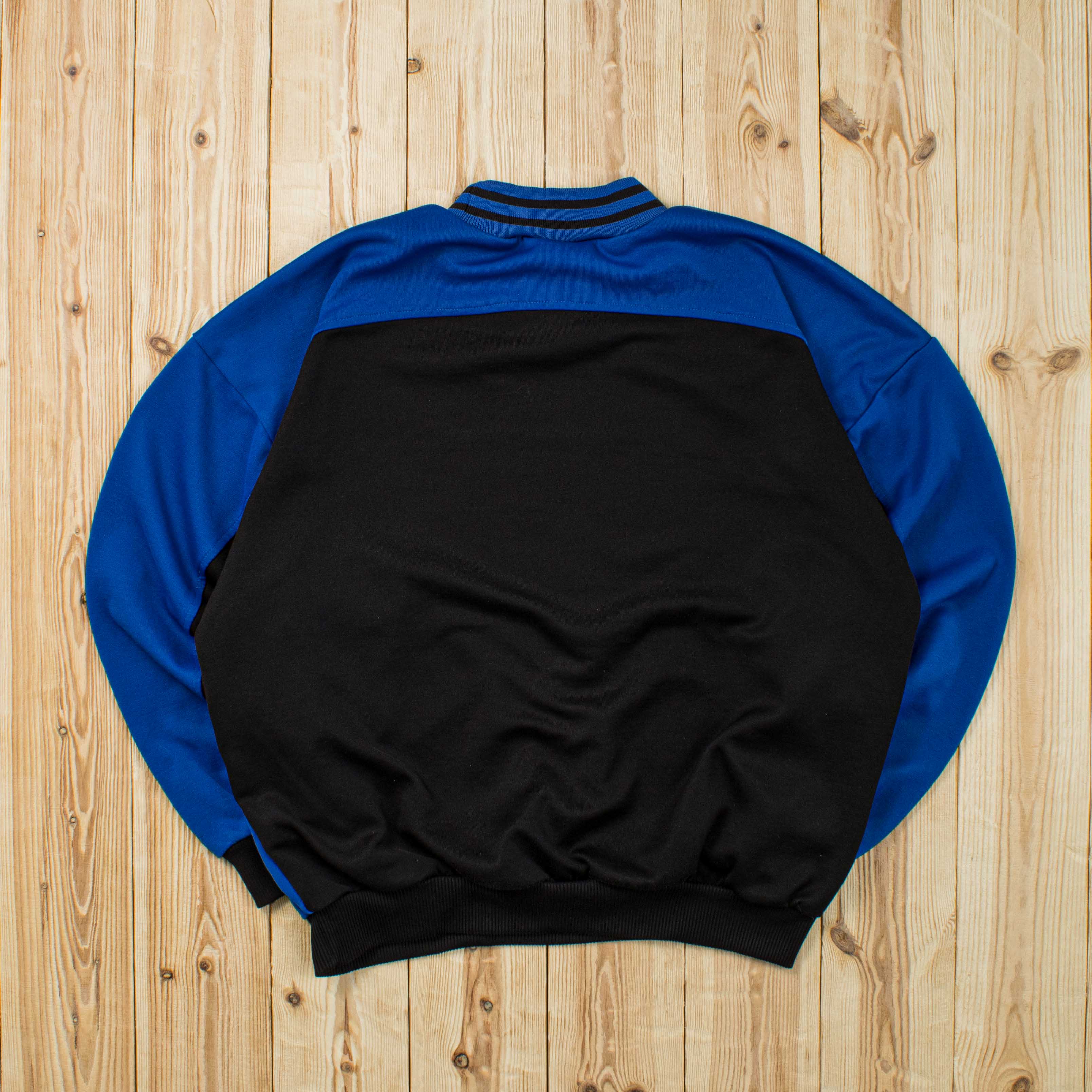 (M) Vintage Adidas Embroidered Sweatshirt