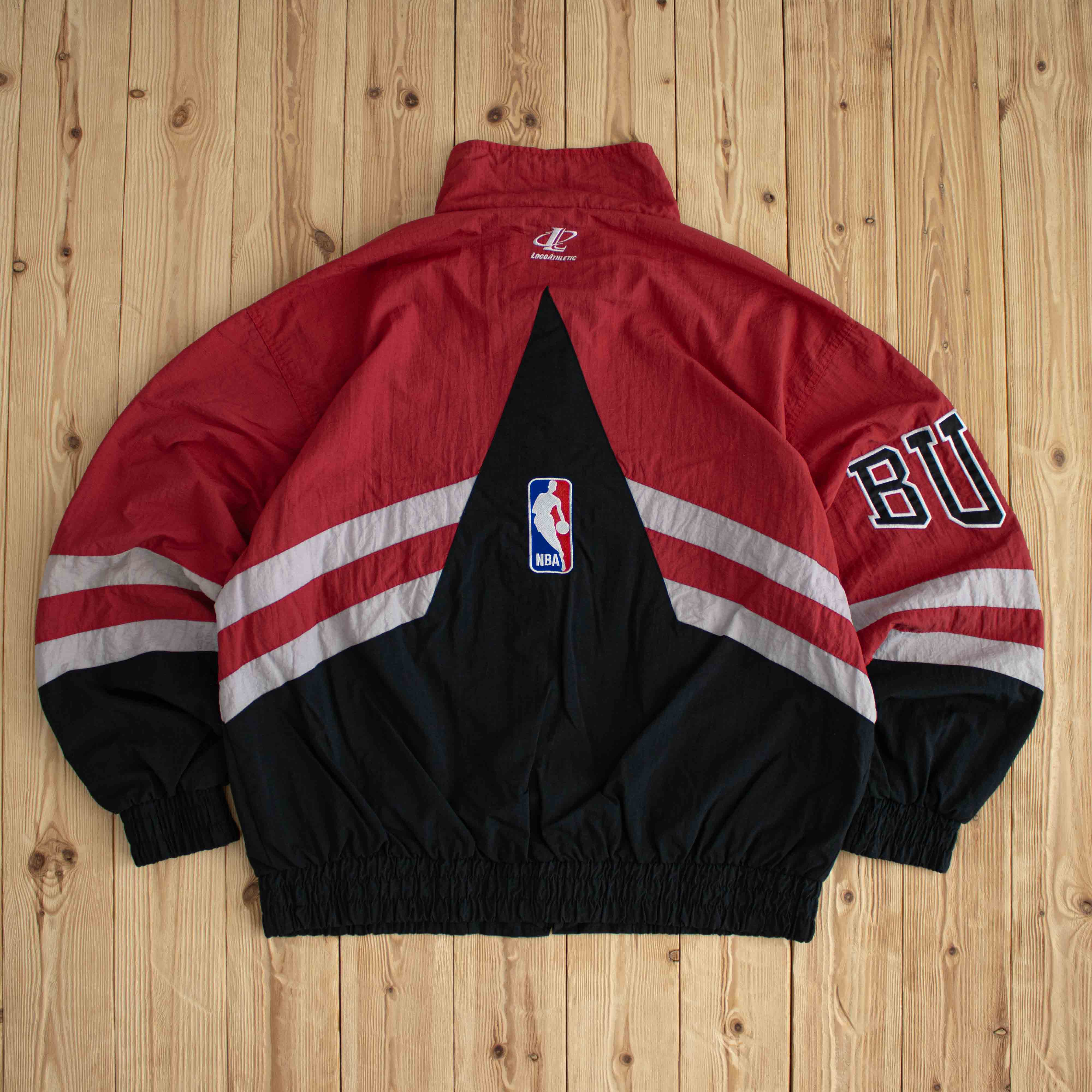 (L/XL) Logo Athletic NBA Chicago Bulls Vintage Embroidered Jacket Black/Red