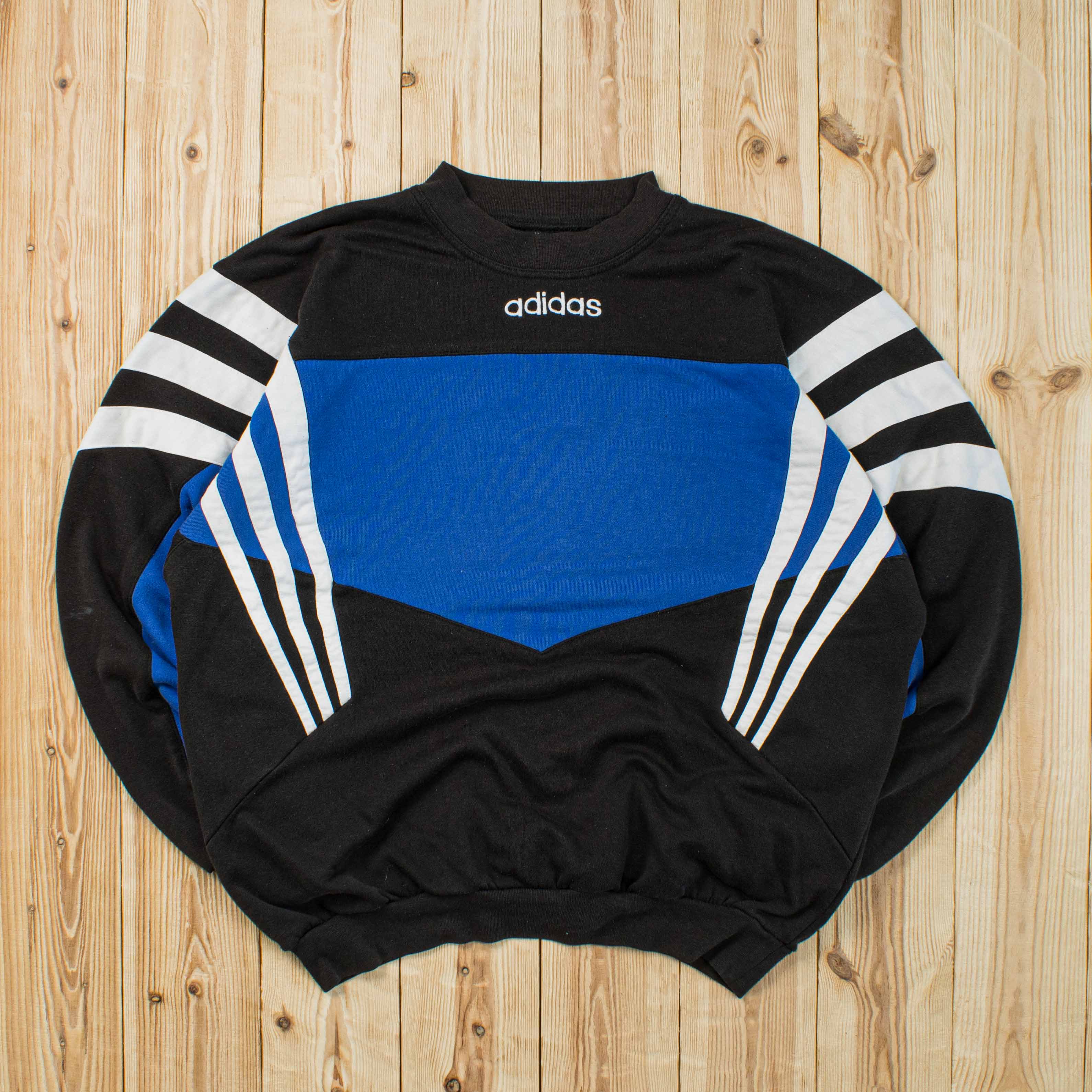 (L) Vintage Adidas Embroidered Sweatshirt