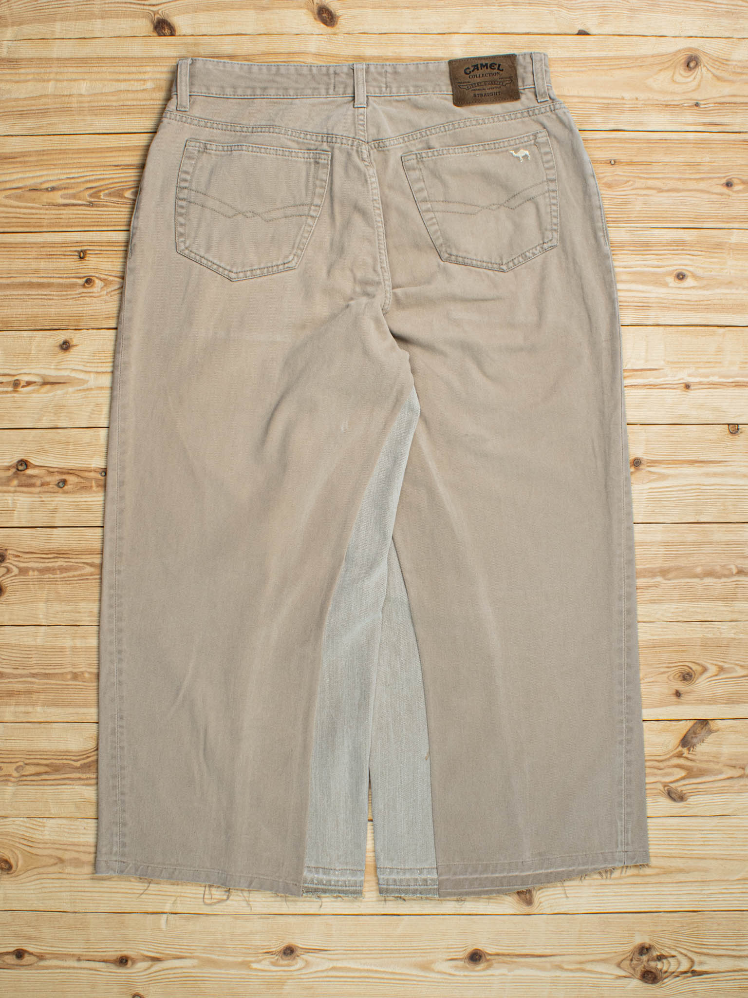 (W36 L30) Reworked Vintage Camel Jeans