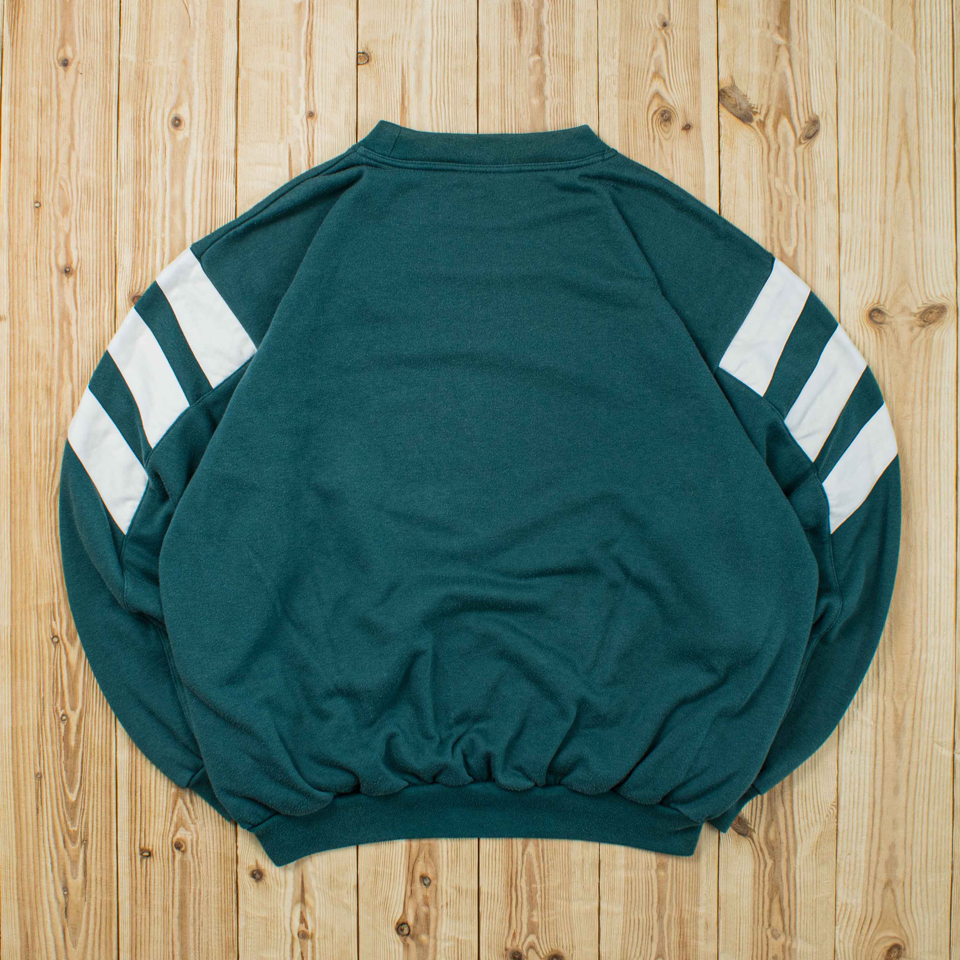 (L) Vintage Adidas Embroidered Sweatshirt