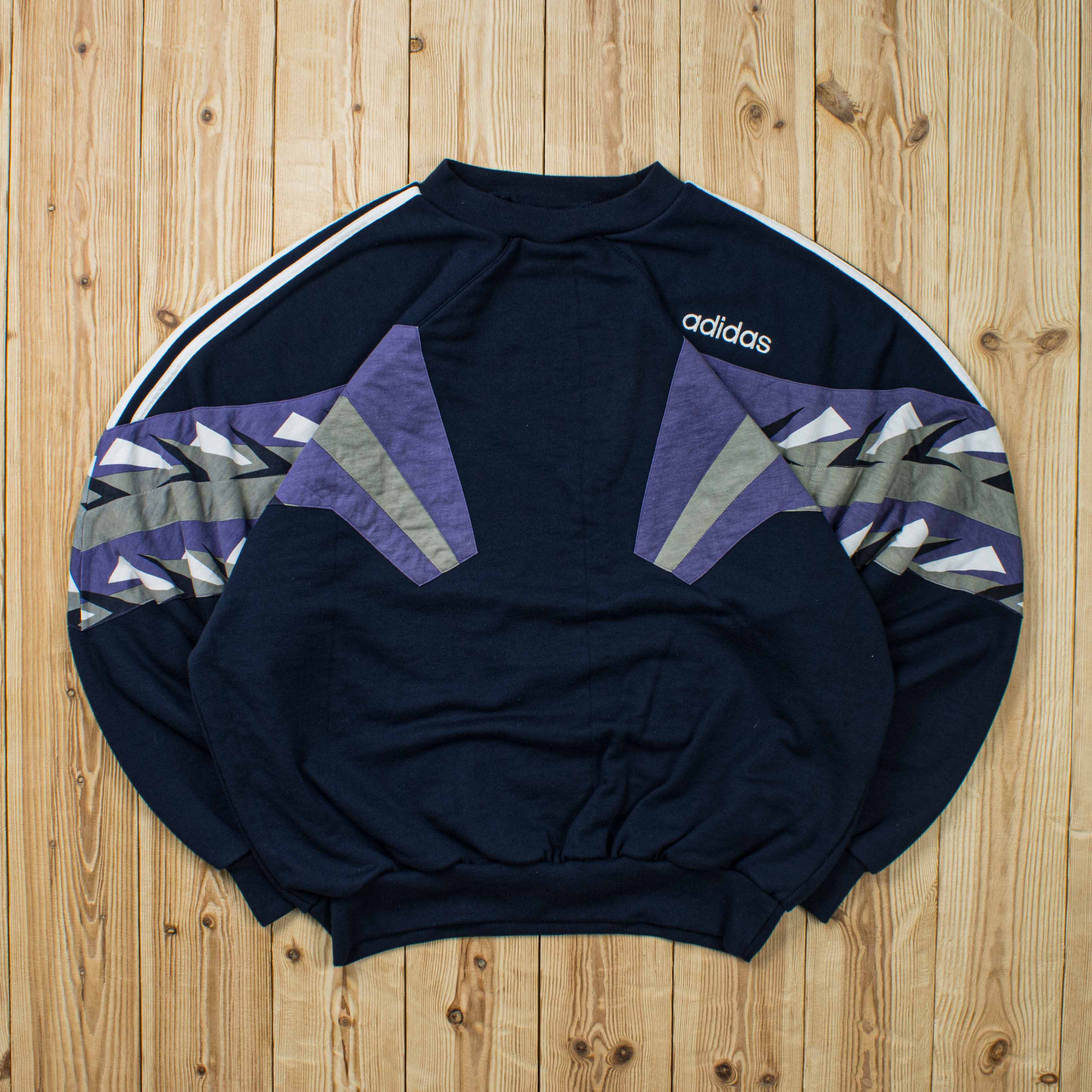 (M) Vintage Adidas Embroidered Sweatshirt