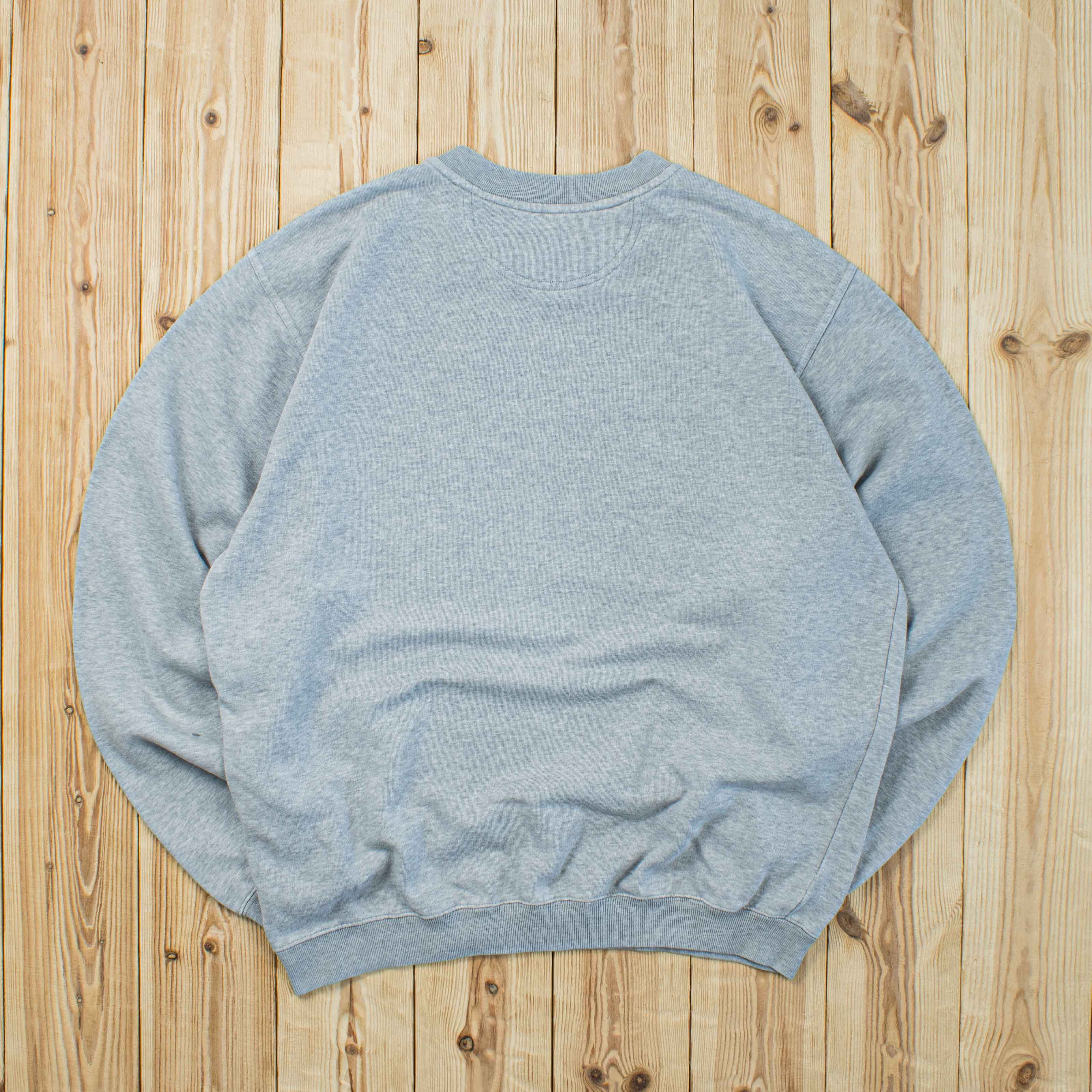 (M) Vintage Nike Essential Embroidered Sweatshirt