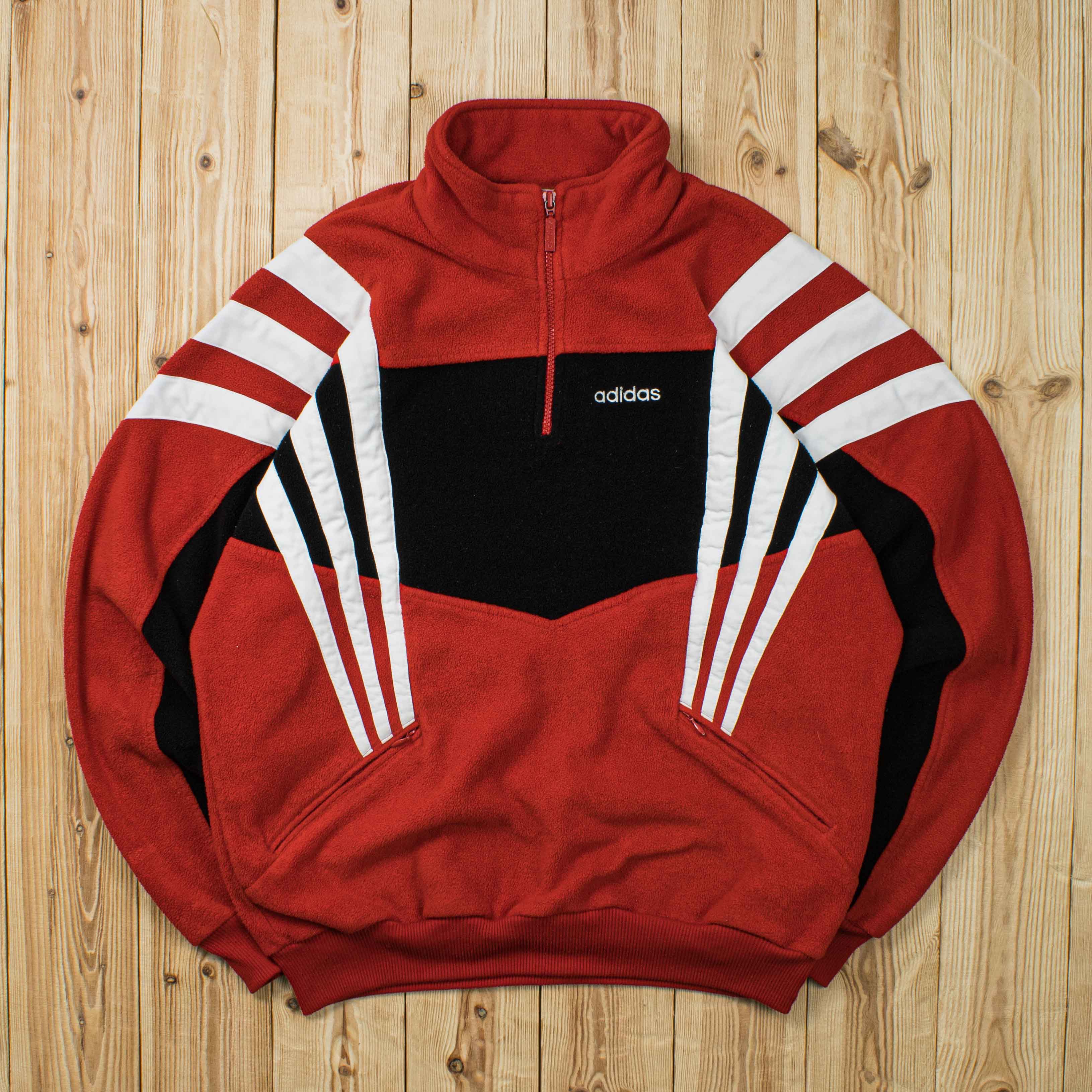 (M) Vintage Adidas Essential Embroidered Fleece Quarter-Zip Sweatshirt