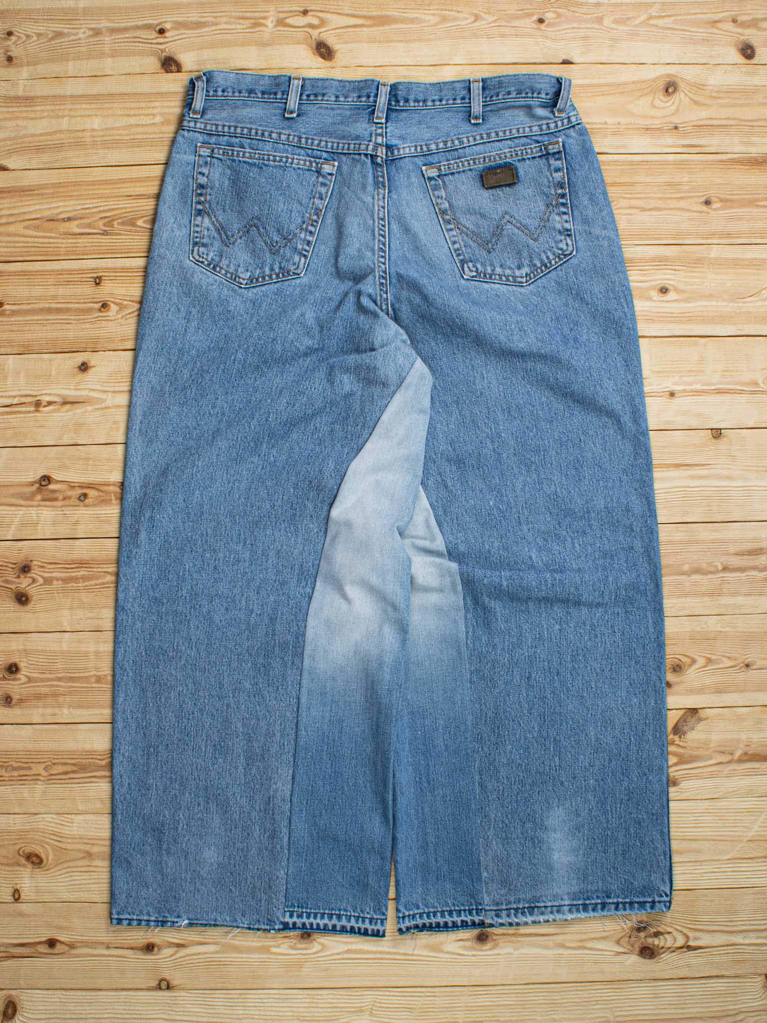 (W38 L32) Reworked Vintage Wrangler Jeans