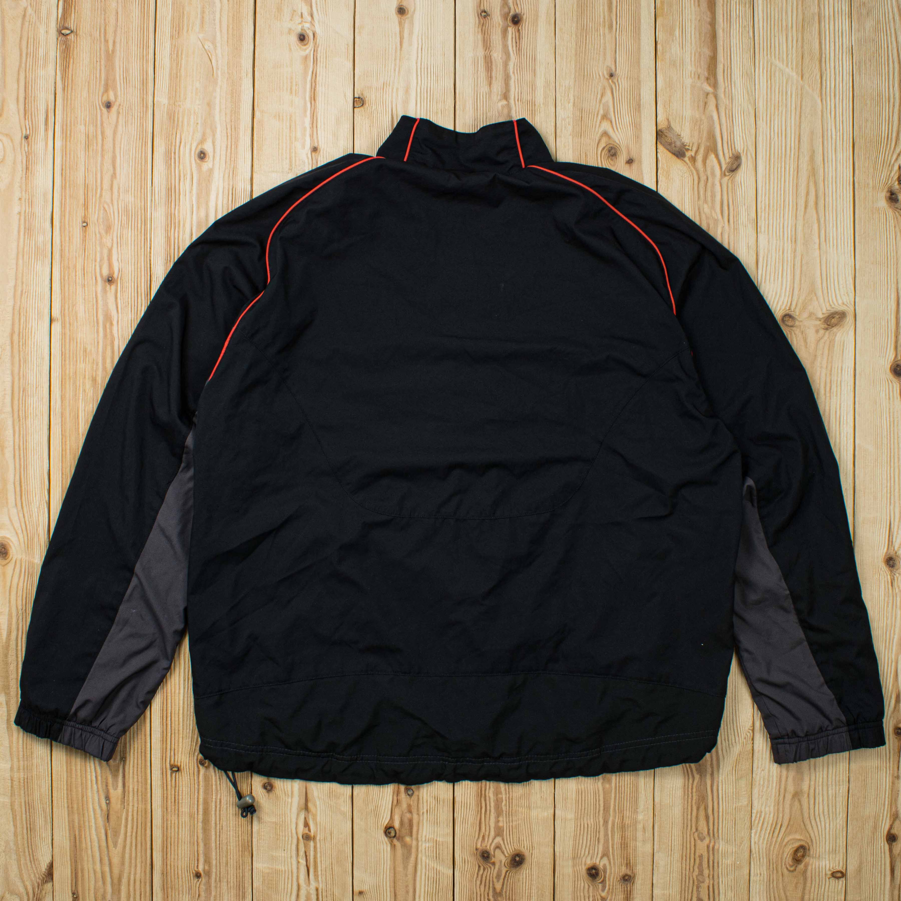 (M) Vintage Nike Essential Embroidered Jacket