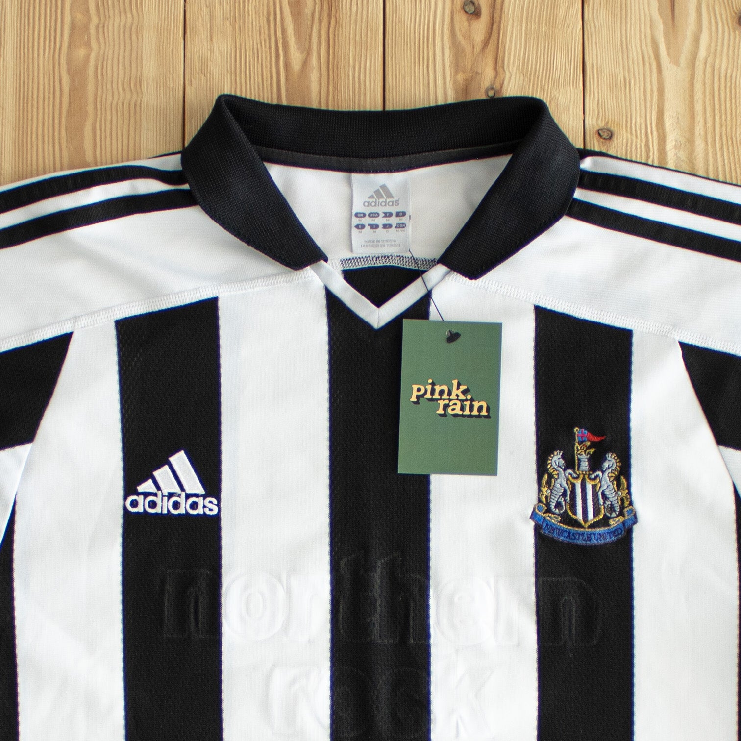 (M/L) Adidas Newcastle United Vintage Embroidered T-Shirt White Black