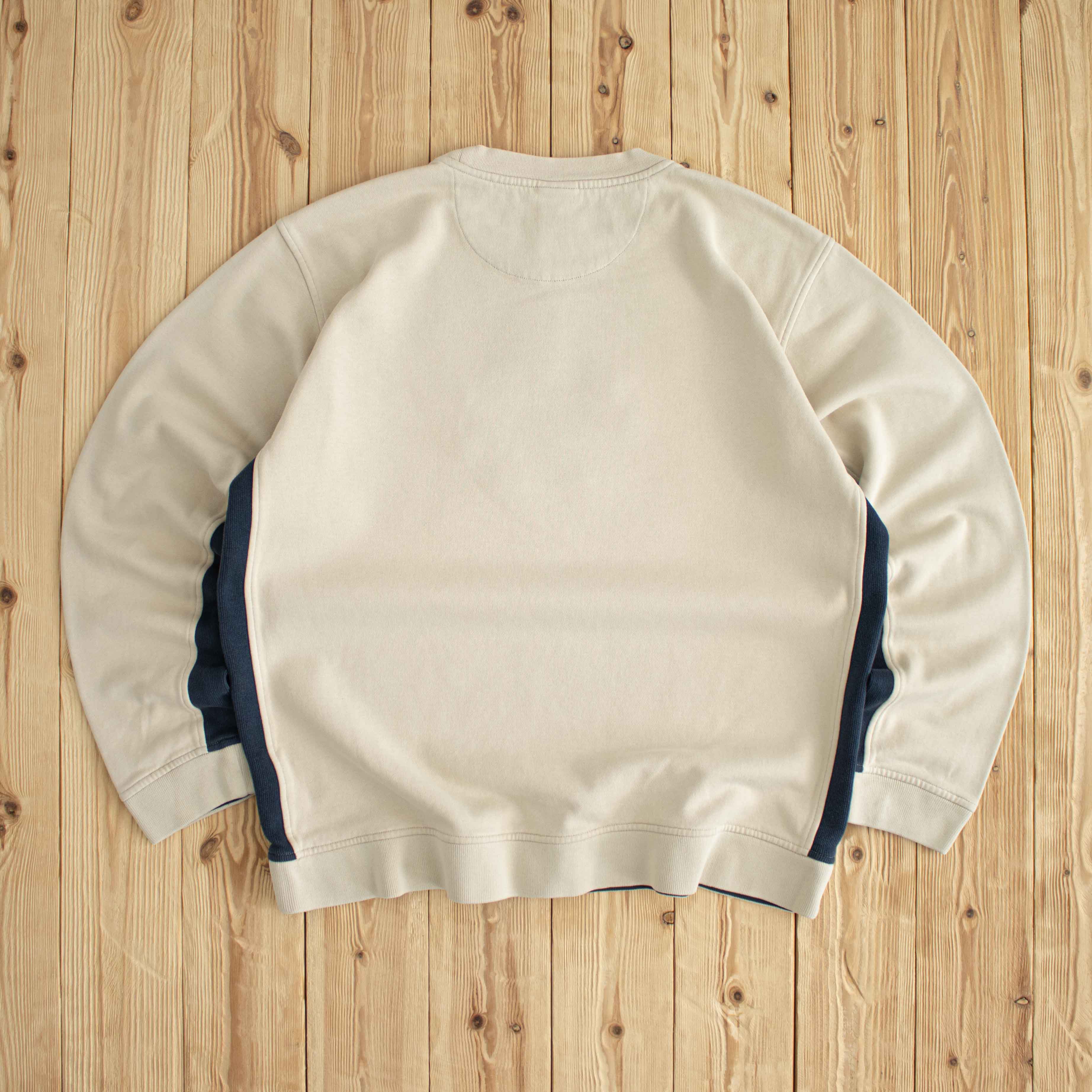 (L) Nike Spell Out Vintage Embroidered Sweatshirt Beige