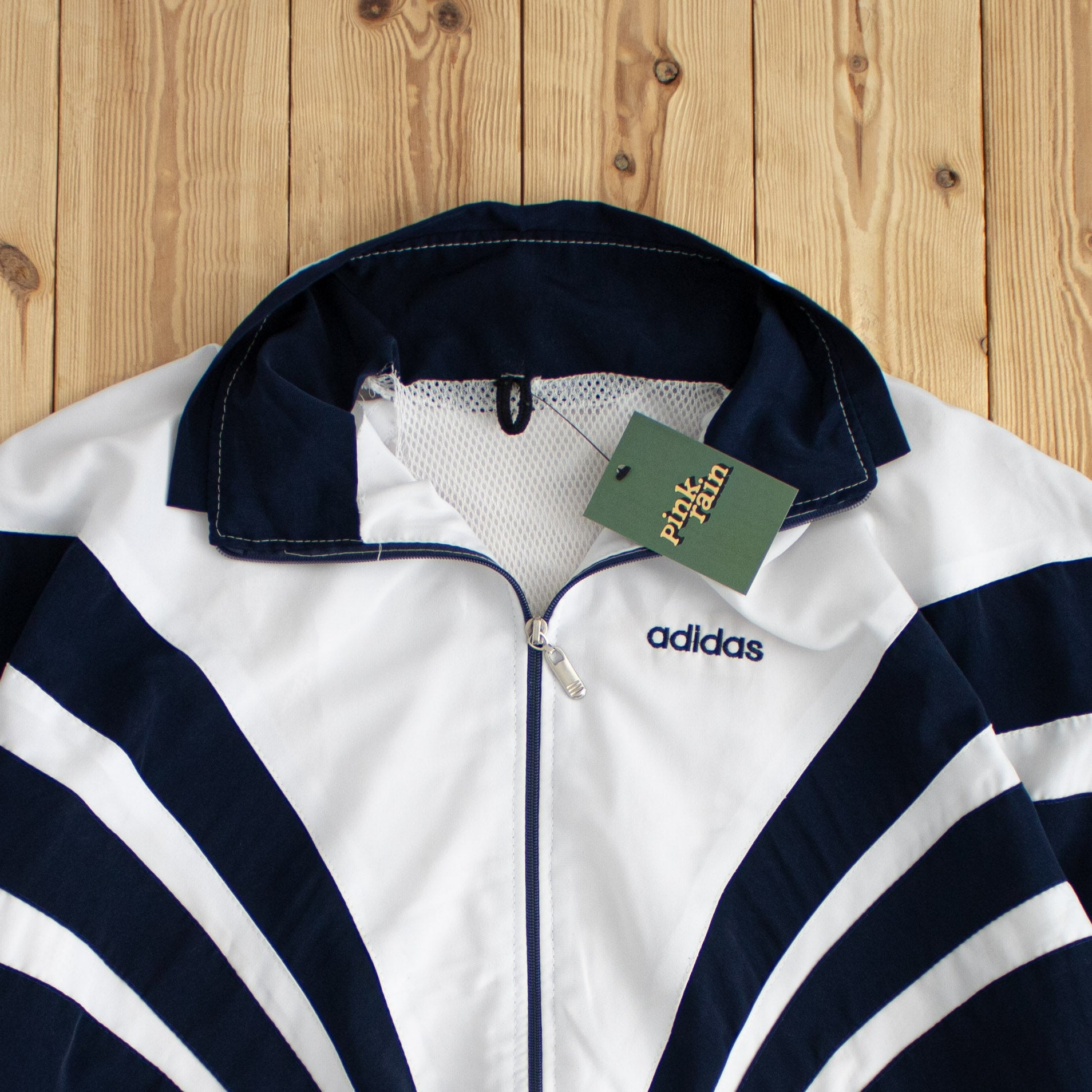 (L) Adidas Vintage Embroidered Jacket White