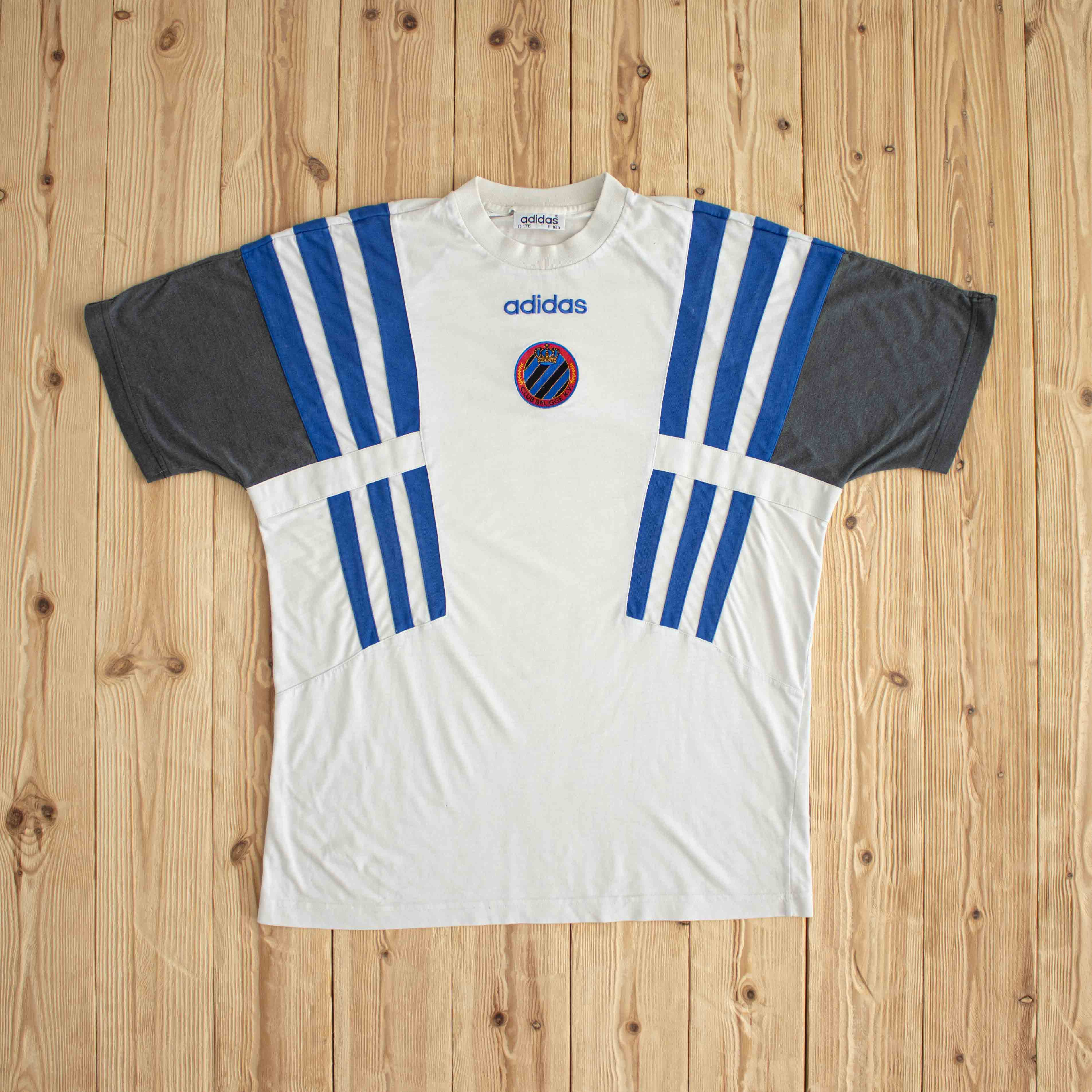 (M/L) Adidas Club Brugge K.V. Vintage Embroidered T-Shirt White