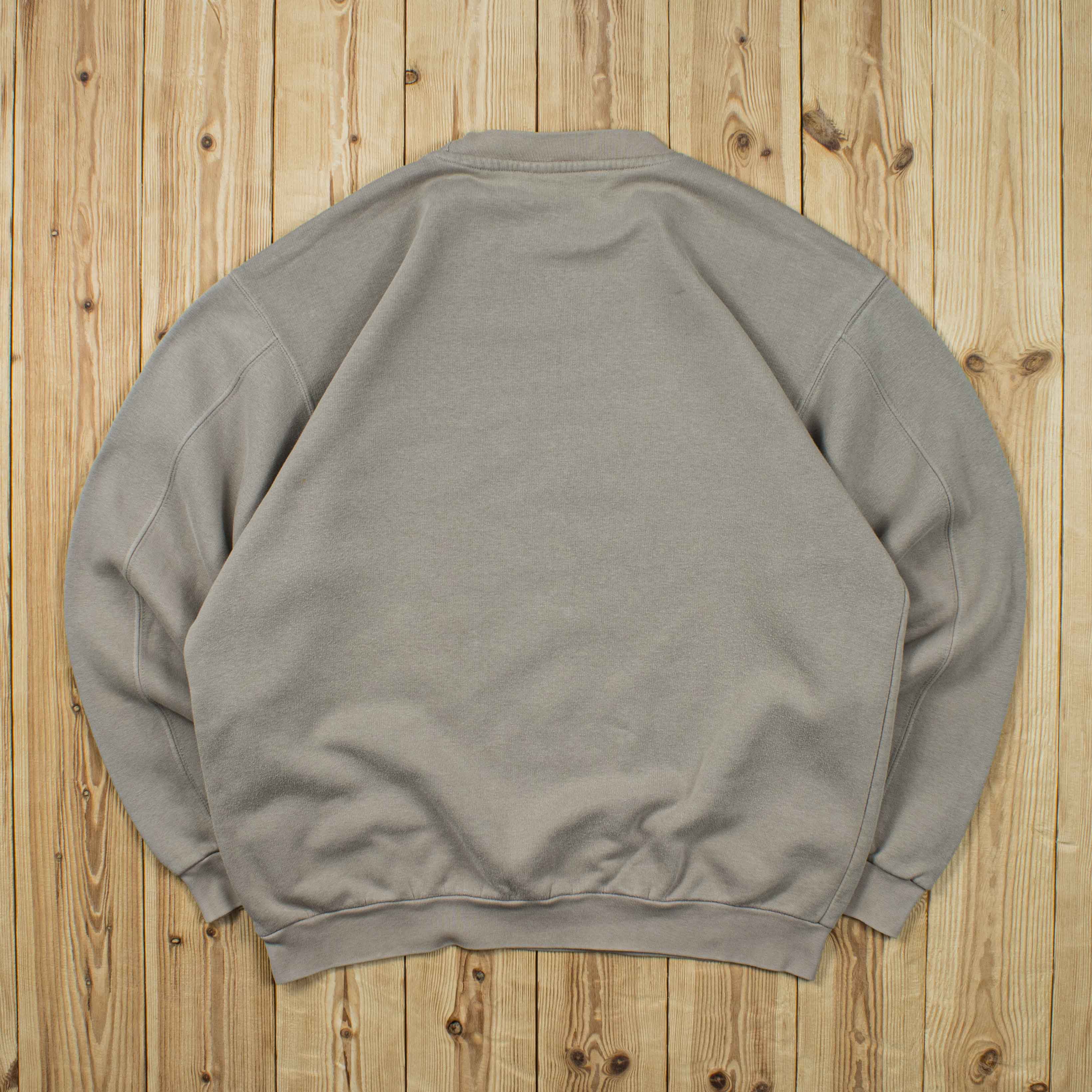 (L) Vintage Nike Athletic Embroidered Sweatshirt