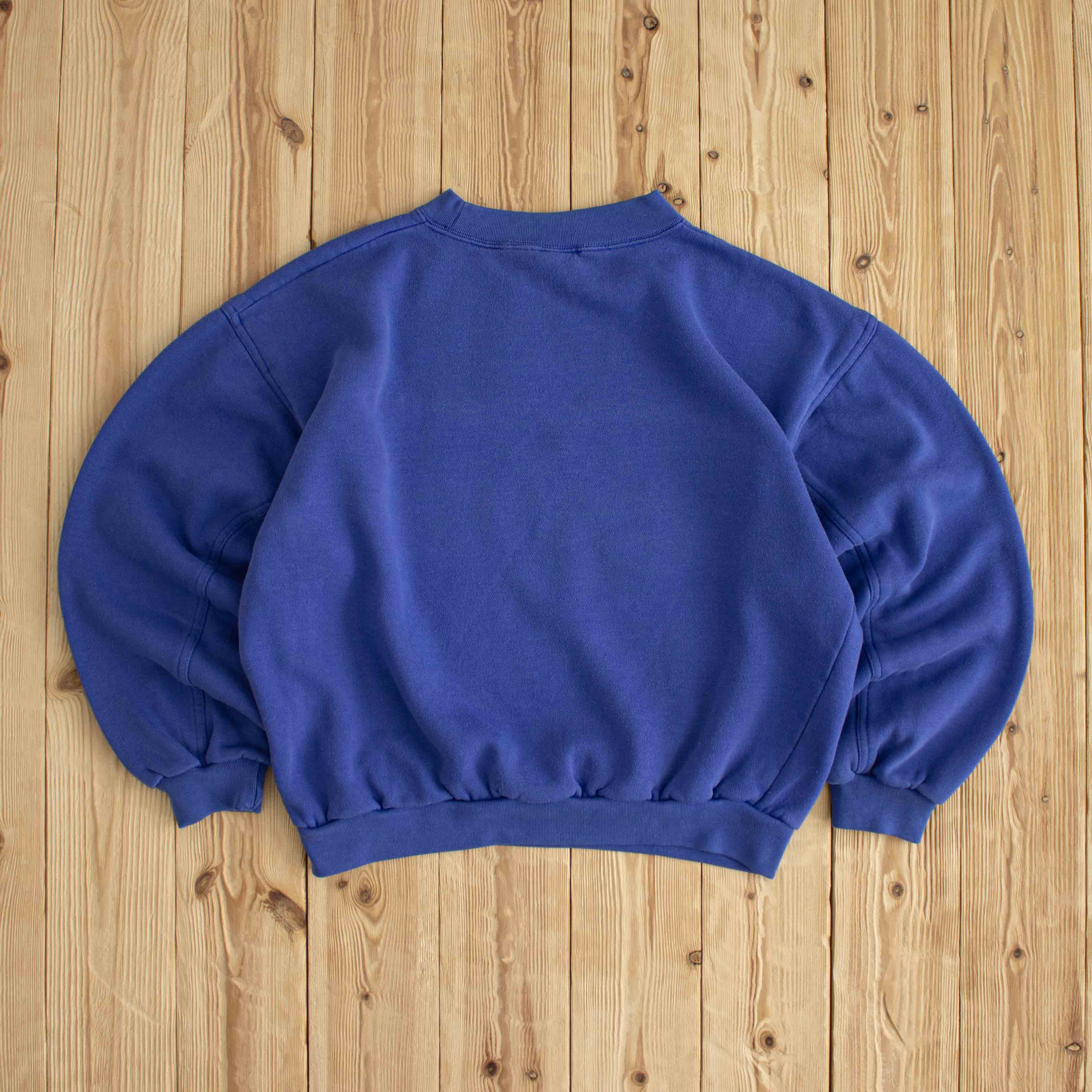 (S/M) Nike Spell Out Vintage Embroidered Sweatshirt Purple