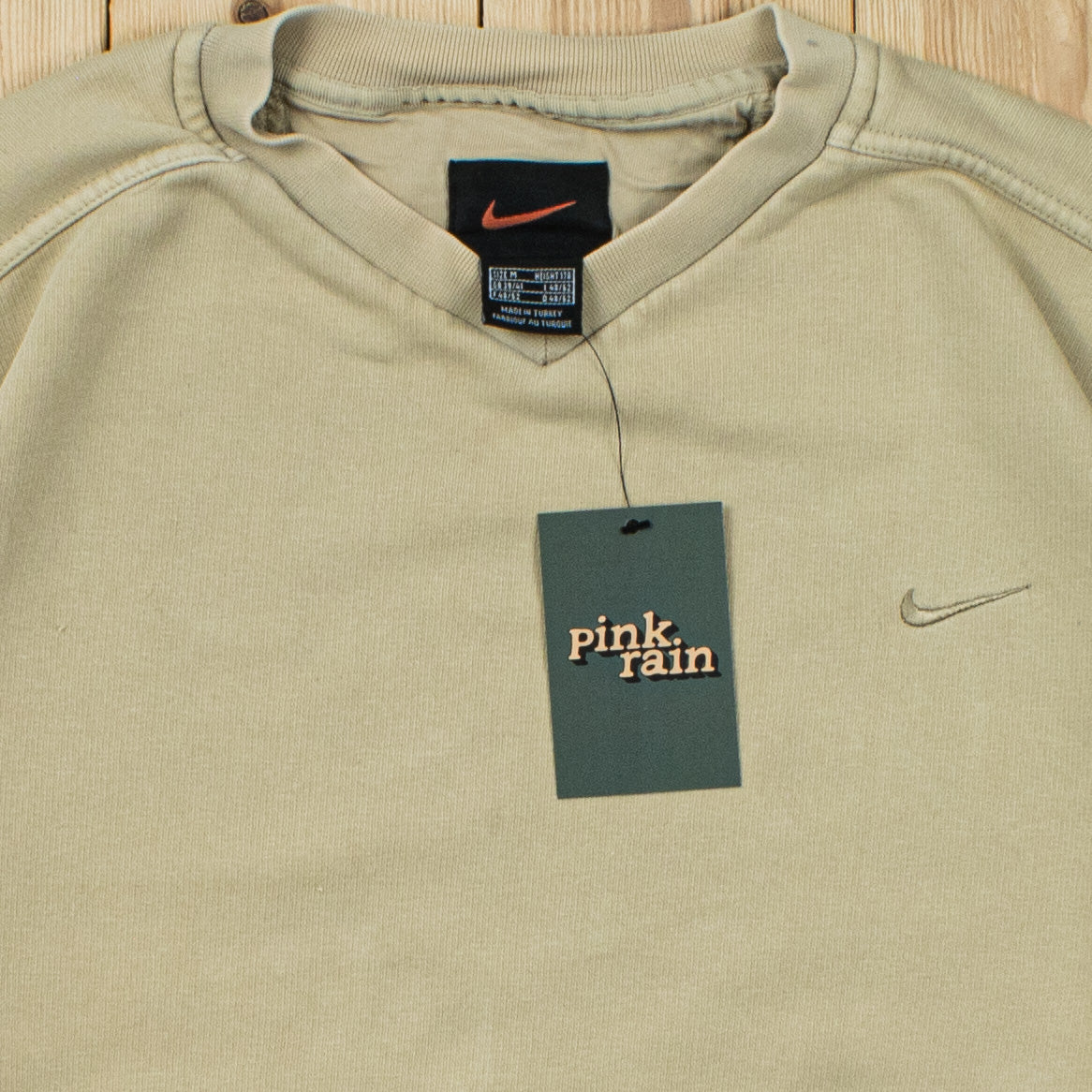 (M) Vintage Nike Essential Embroidered Sweatshirt