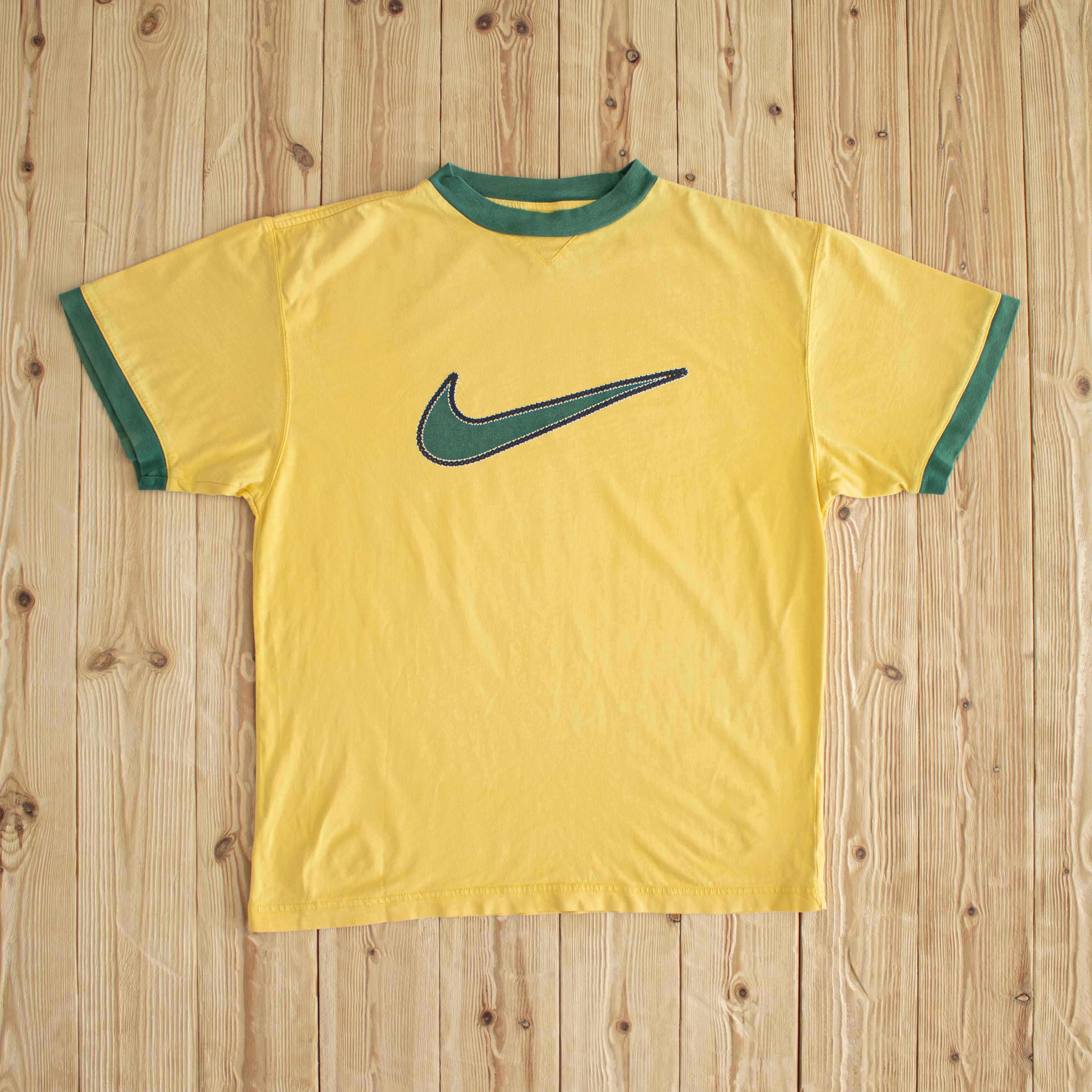 (M/L) Nike Swoosh Vintage Embroidered T-Shirt Yellow