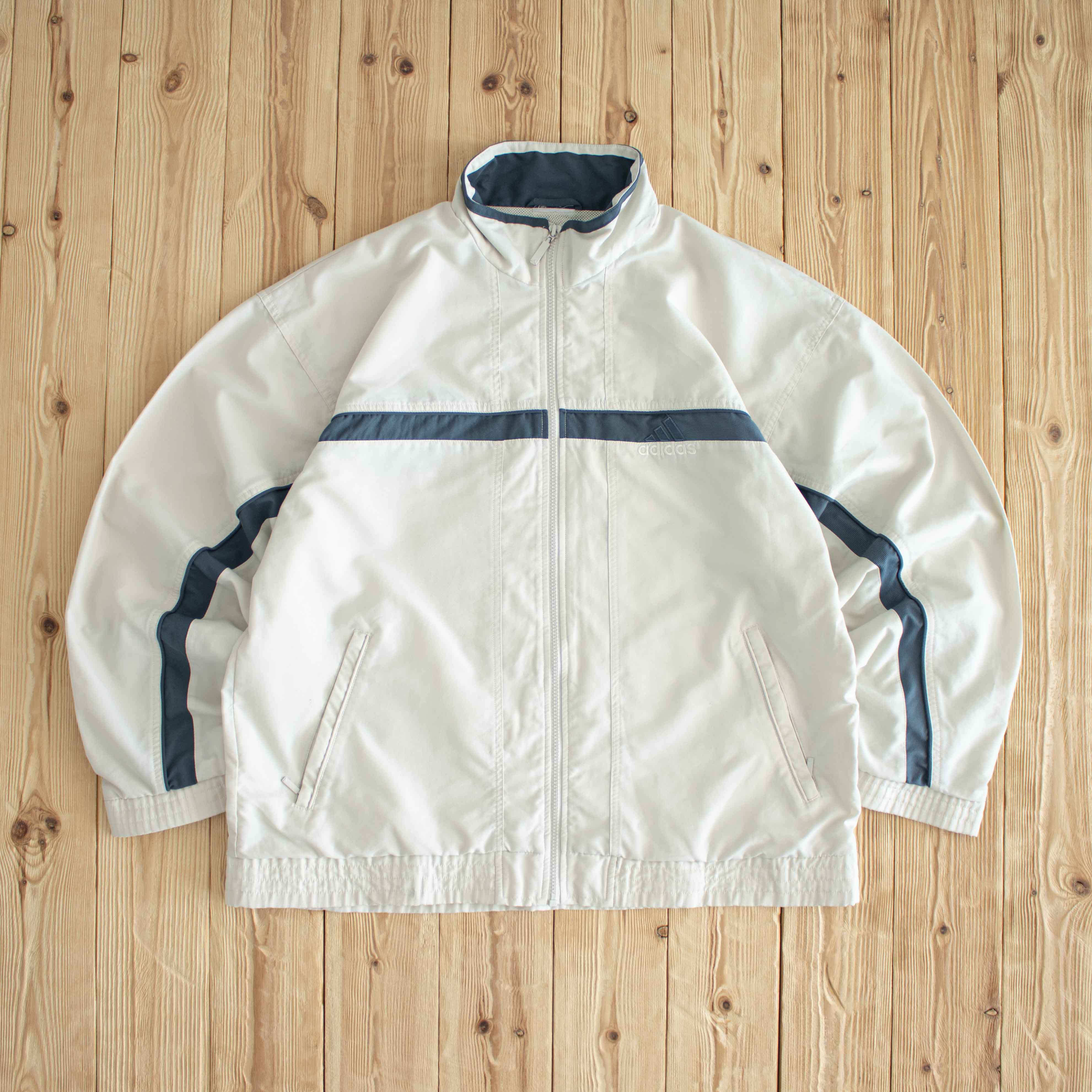 (L) Adidas Logo Vintage Embroidered Jacket Beige