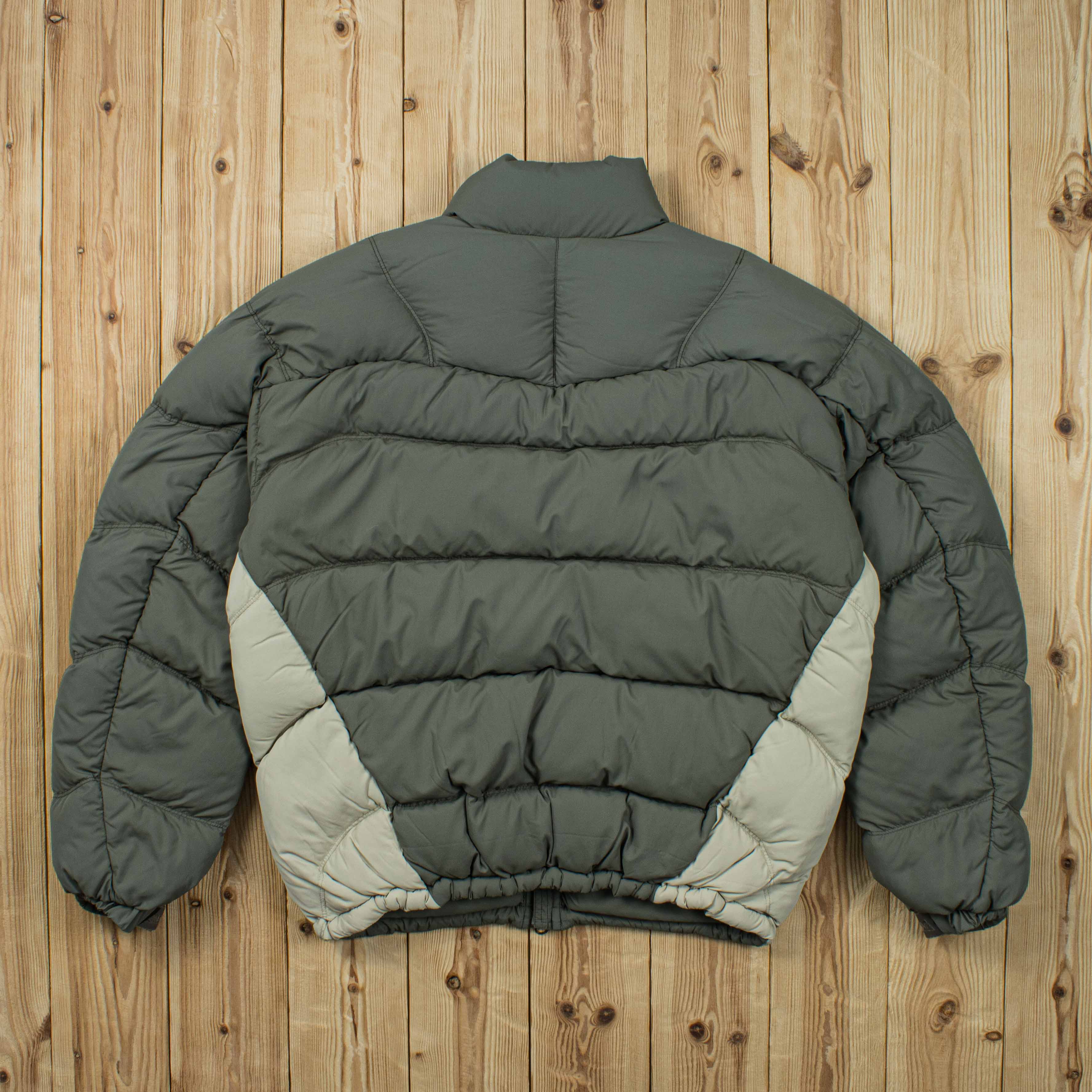 (M) Vintage Nike ACG Puffer Jacket