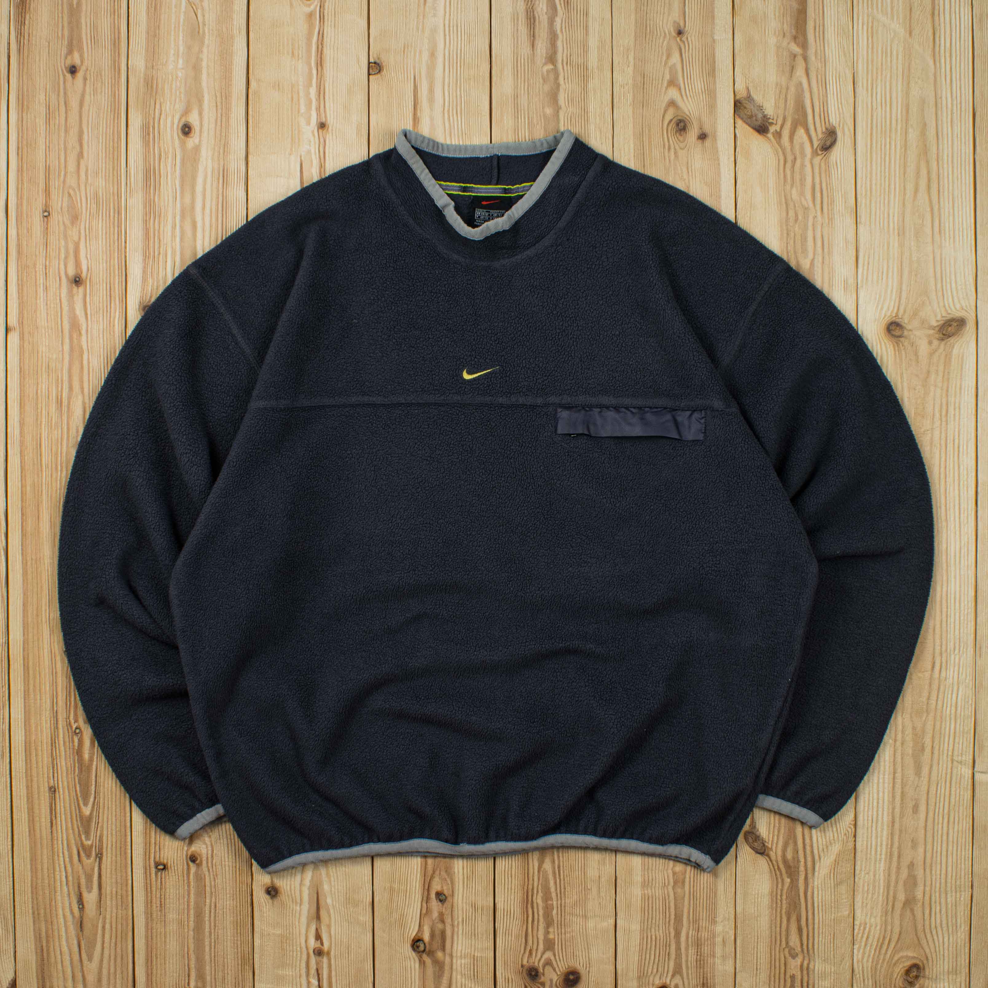 (M) Vintage Nike Center Swoosh Embroidered Fleece Sweatshirt