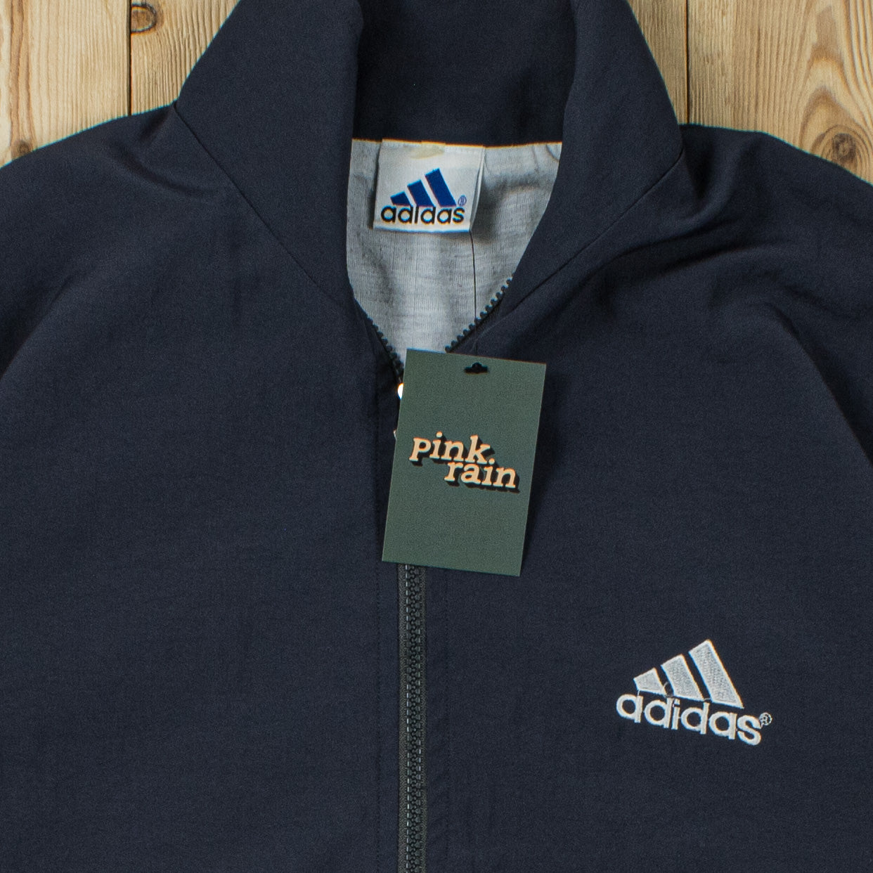 (L) Vintage Adidas Essential Embroidered Jacket