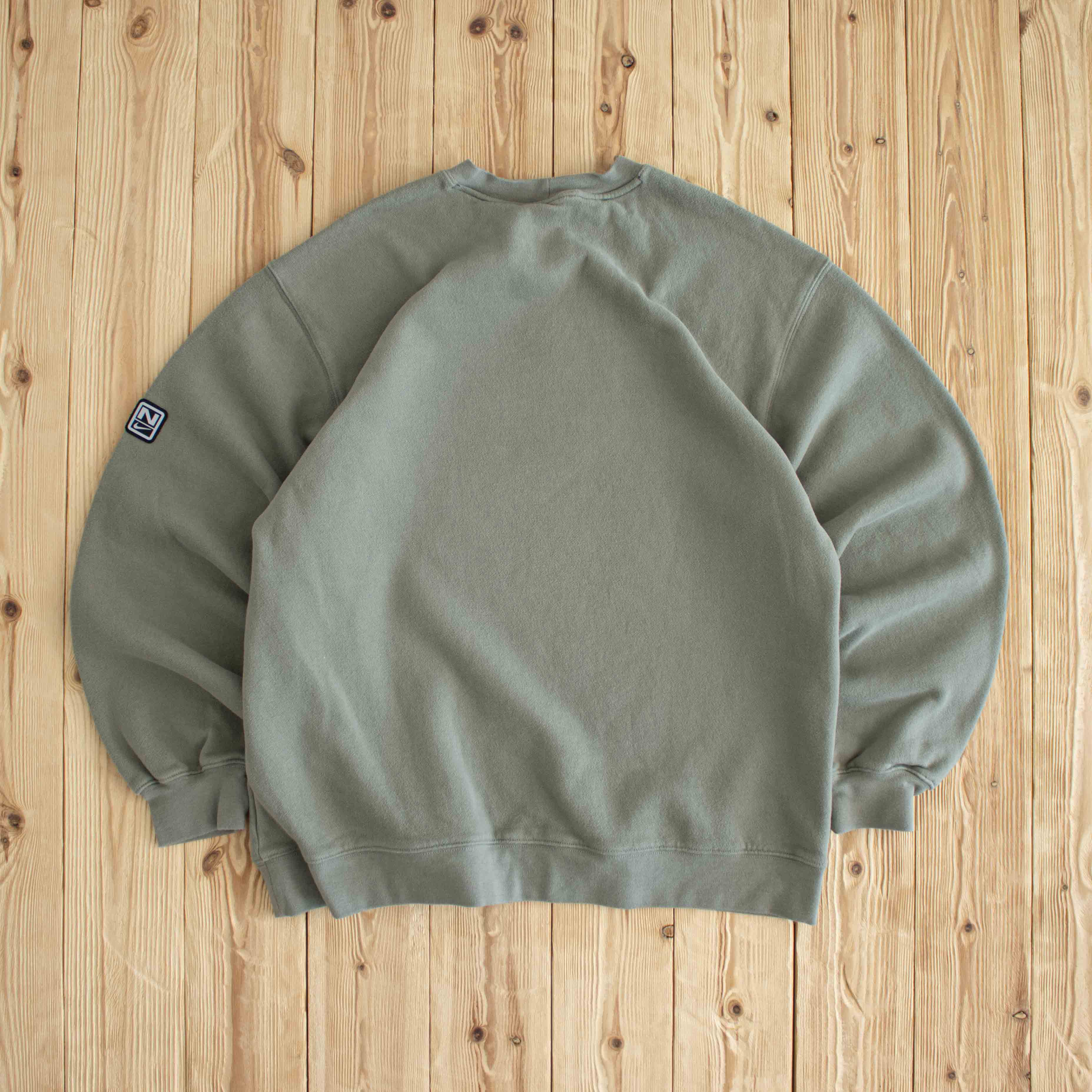 (M/L) Nike Spell Out Vintage Embroidered Sweatshirt Khaki
