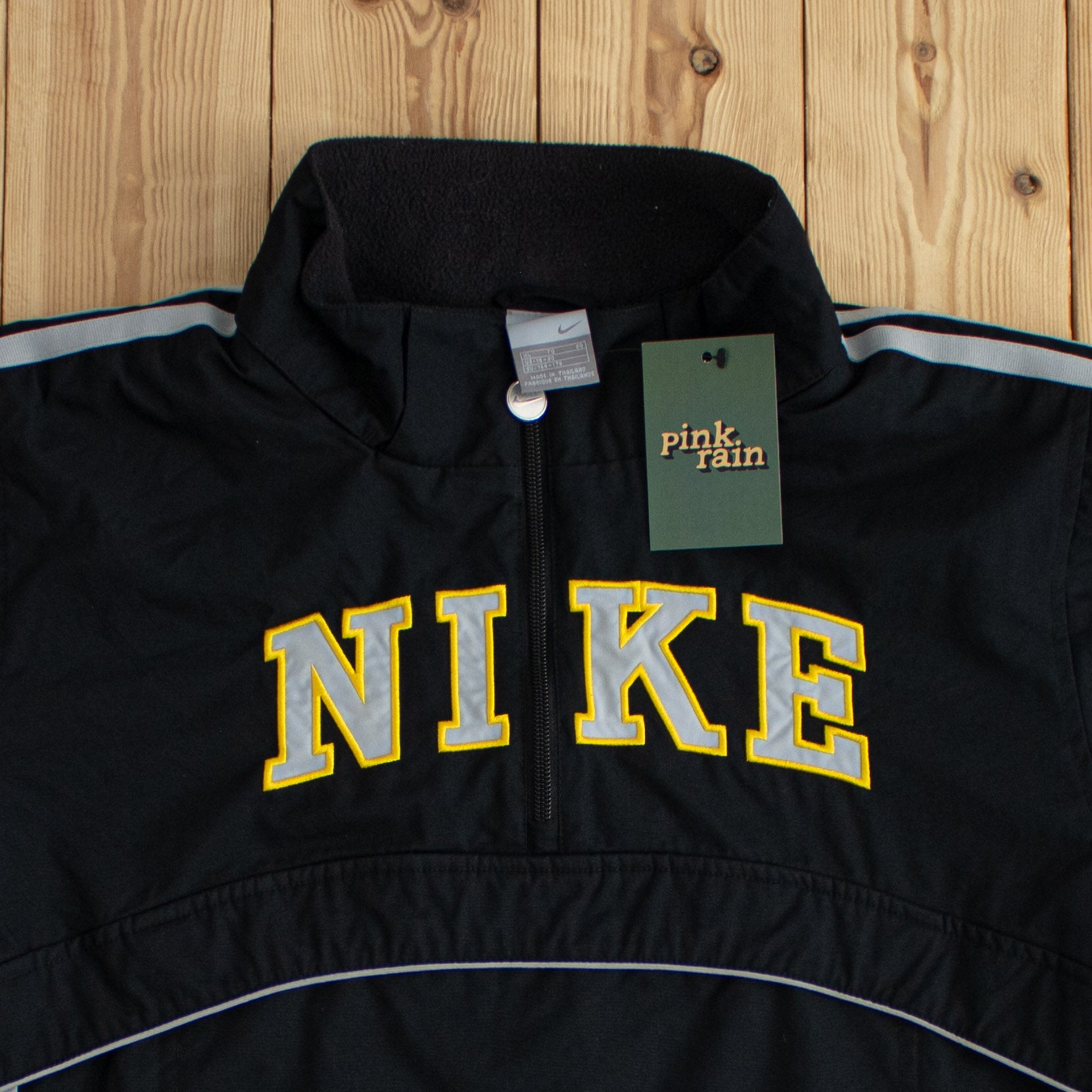 (M) Nike Spell Out Vintage Embroidered Quarter-Zip Jacket Black