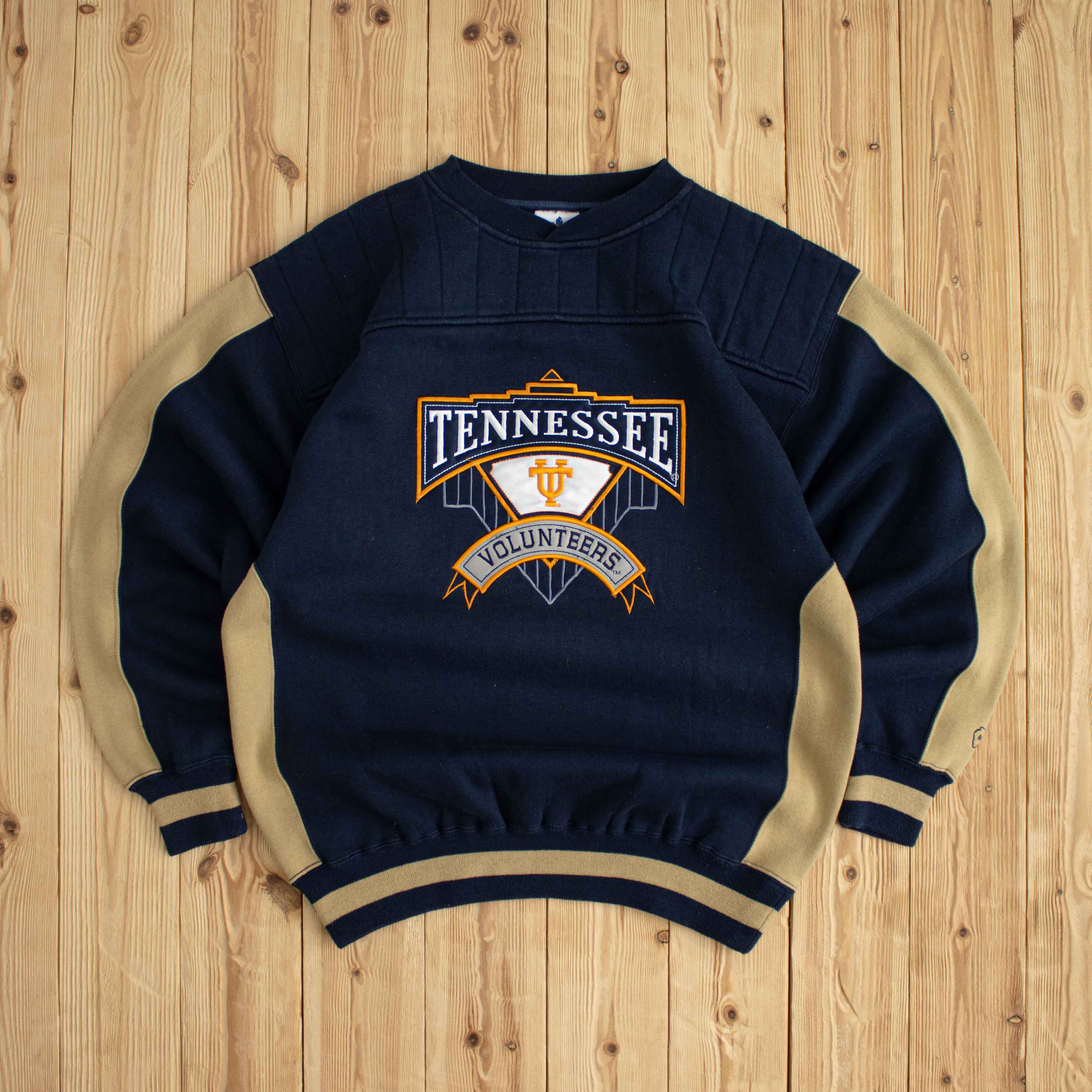 (L/XL) Tennessee Volunteers Vintage Embroidered Sweatshirt Blue