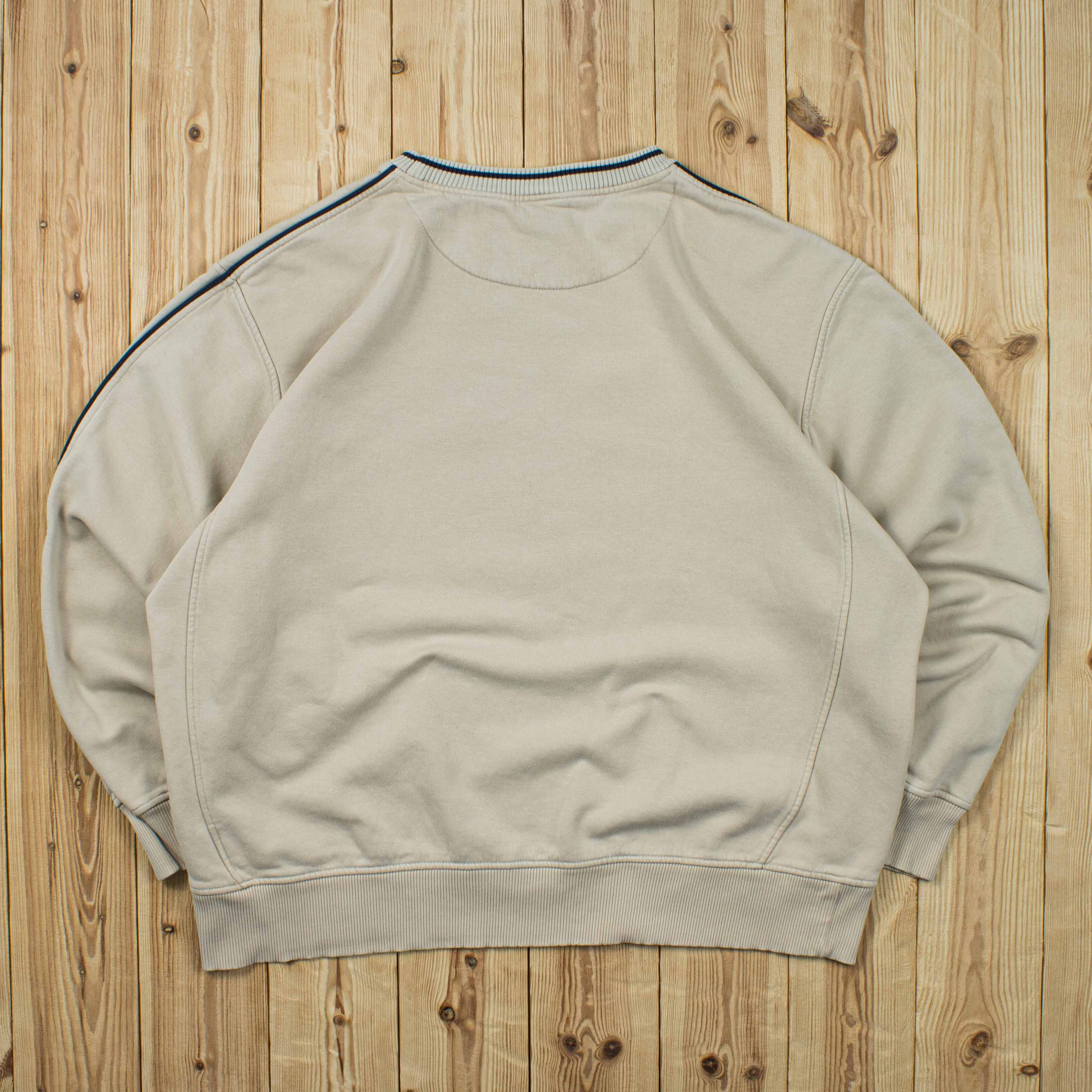 (L) Vintage Nike Swoosh Embroidered Sweatshirt