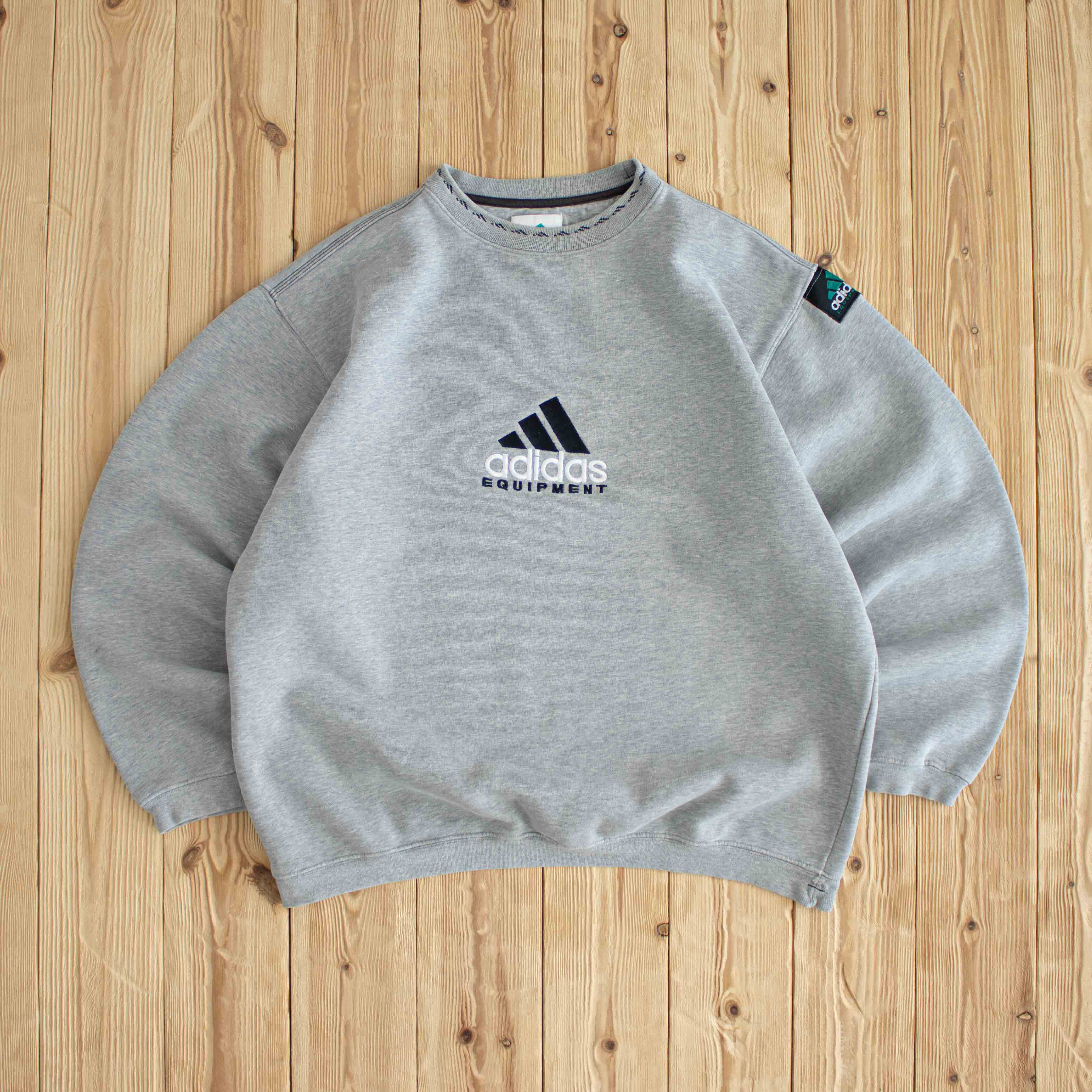 (M) Adidas Equipment Vintage Embroidered Sweatshirt Gray