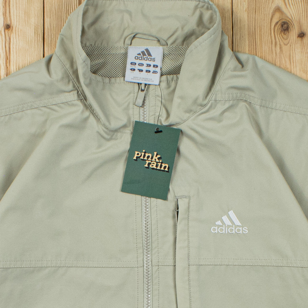 (M) Vintage Adidas Essential Embroidered Jacket